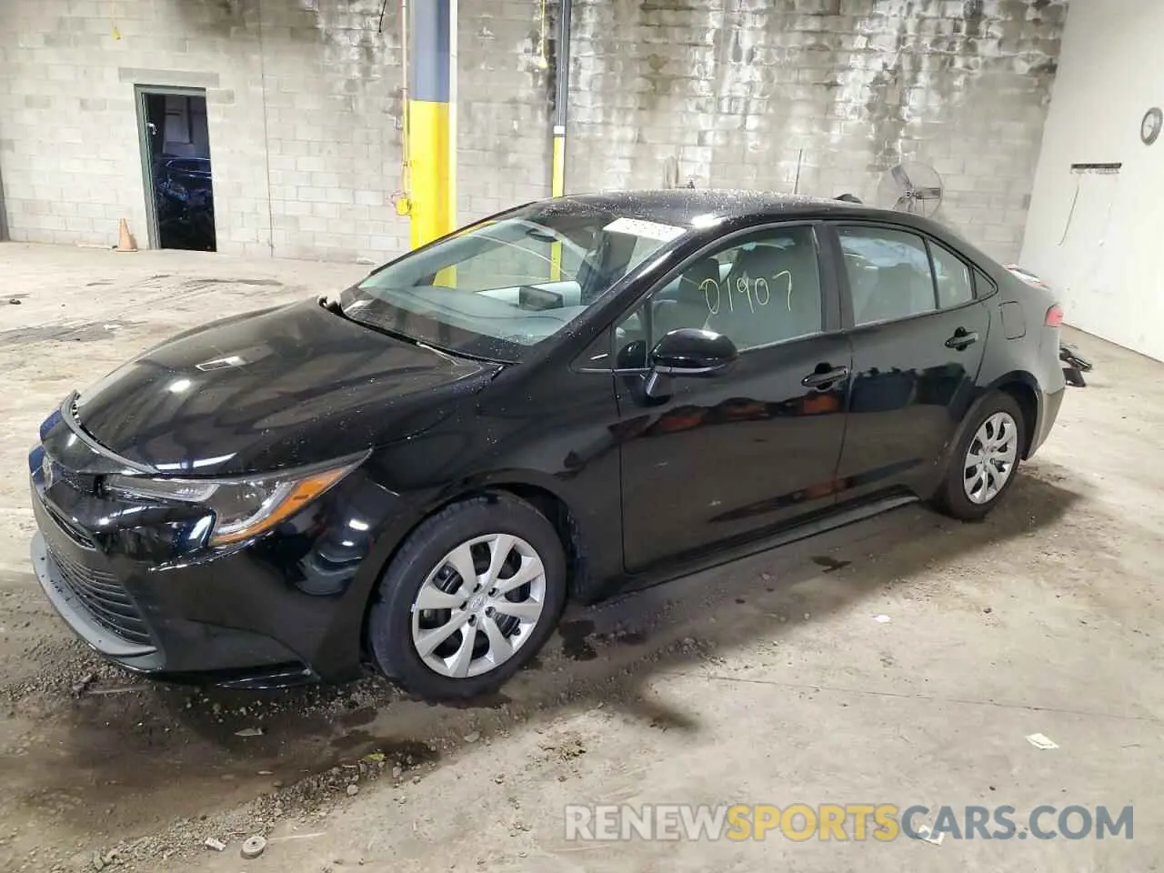 1 Photograph of a damaged car 5YFB4MDE0RP091350 TOYOTA COROLLA 2024