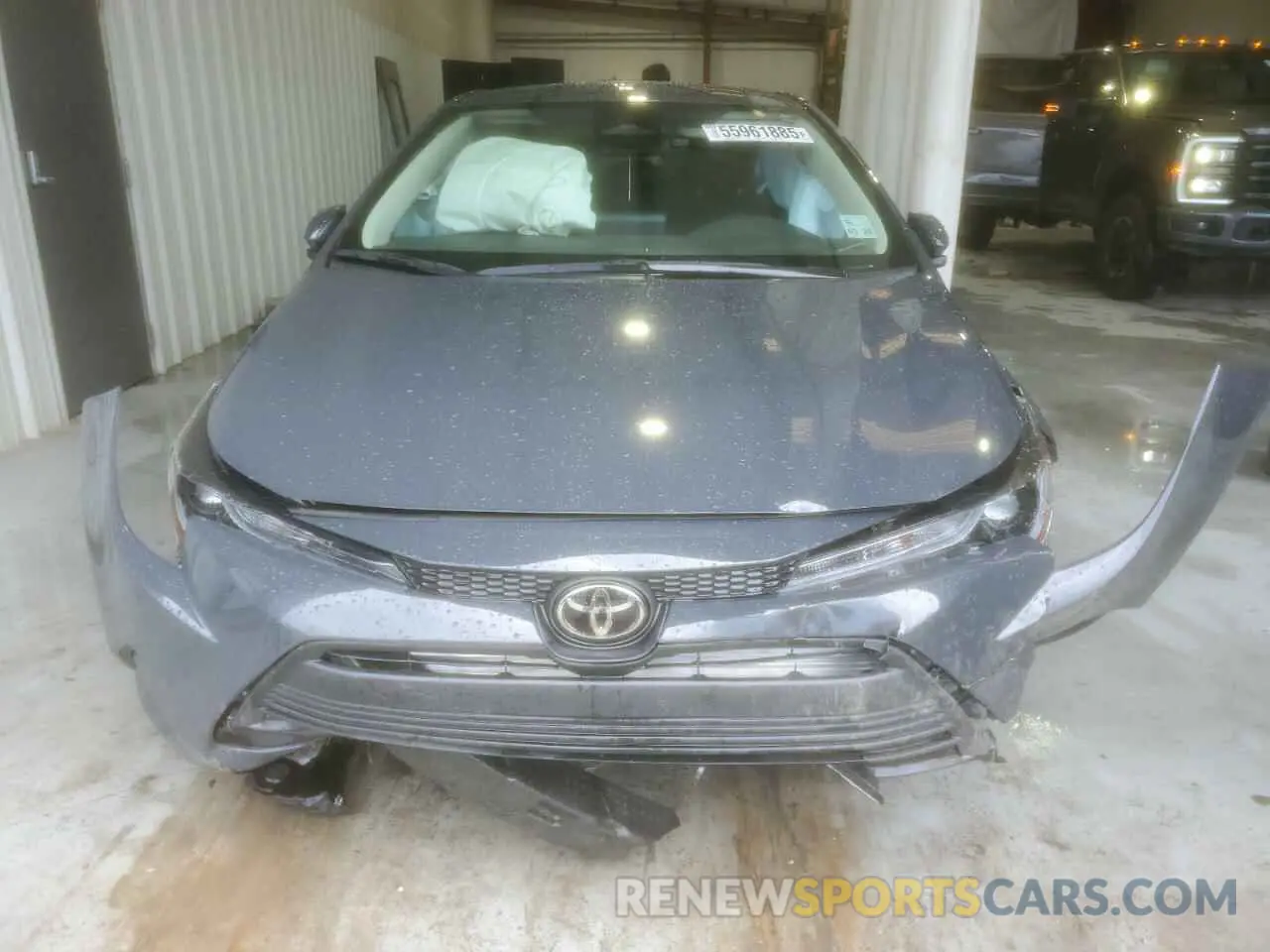5 Photograph of a damaged car 5YFB4MDE0RP100225 TOYOTA COROLLA 2024