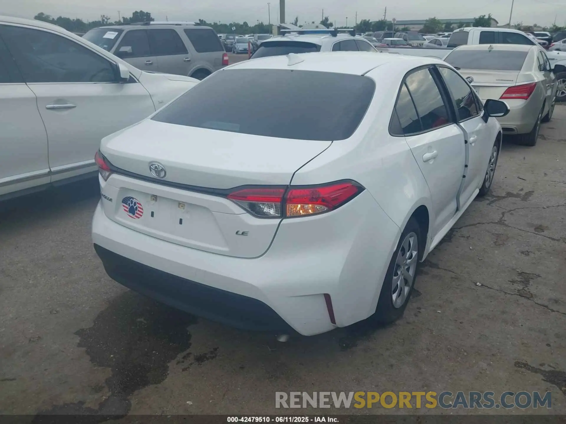 4 Photograph of a damaged car 5YFB4MDE0RP119048 TOYOTA COROLLA 2024
