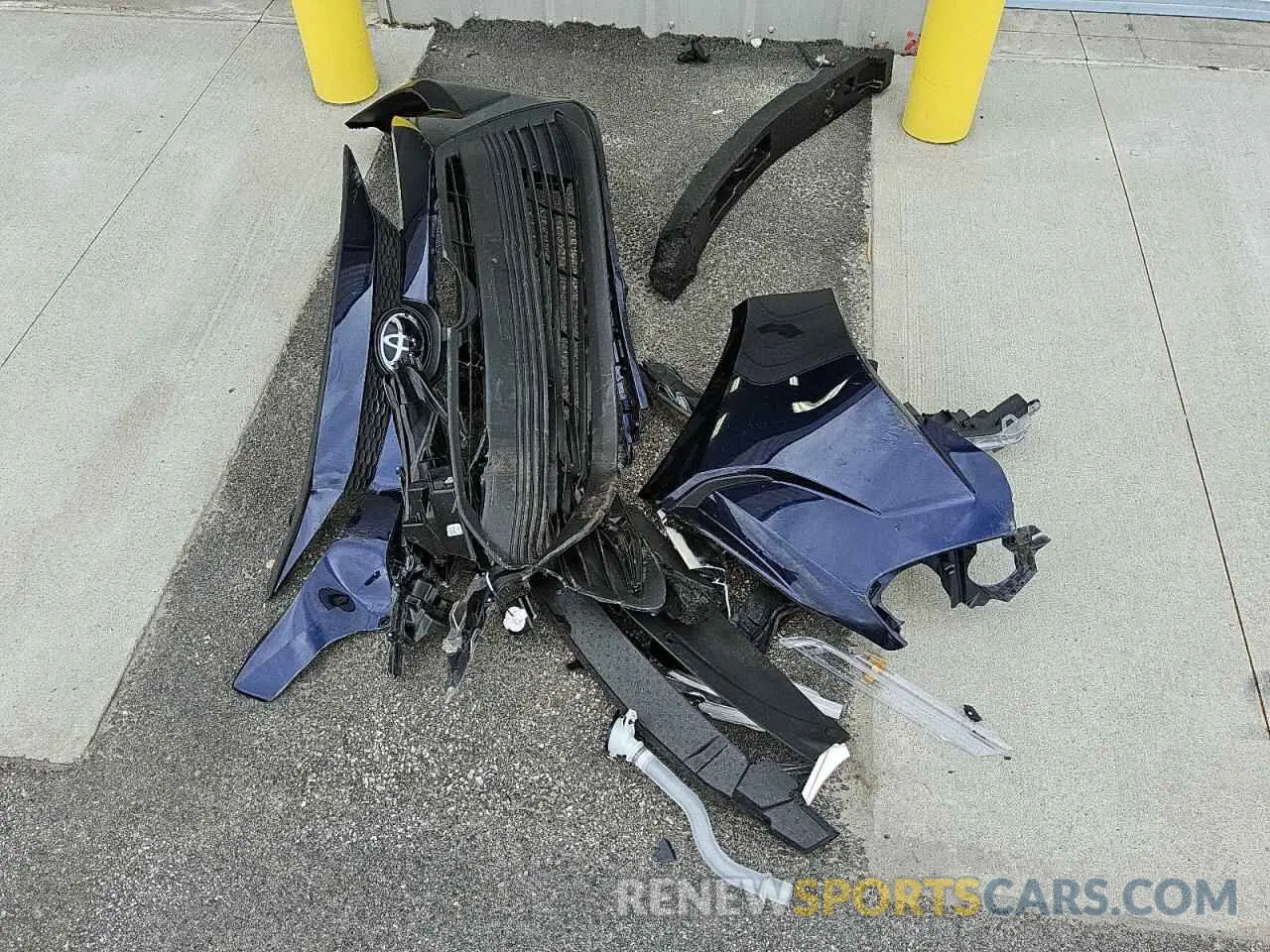 12 Photograph of a damaged car 5YFB4MDE0RP156620 TOYOTA COROLLA 2024