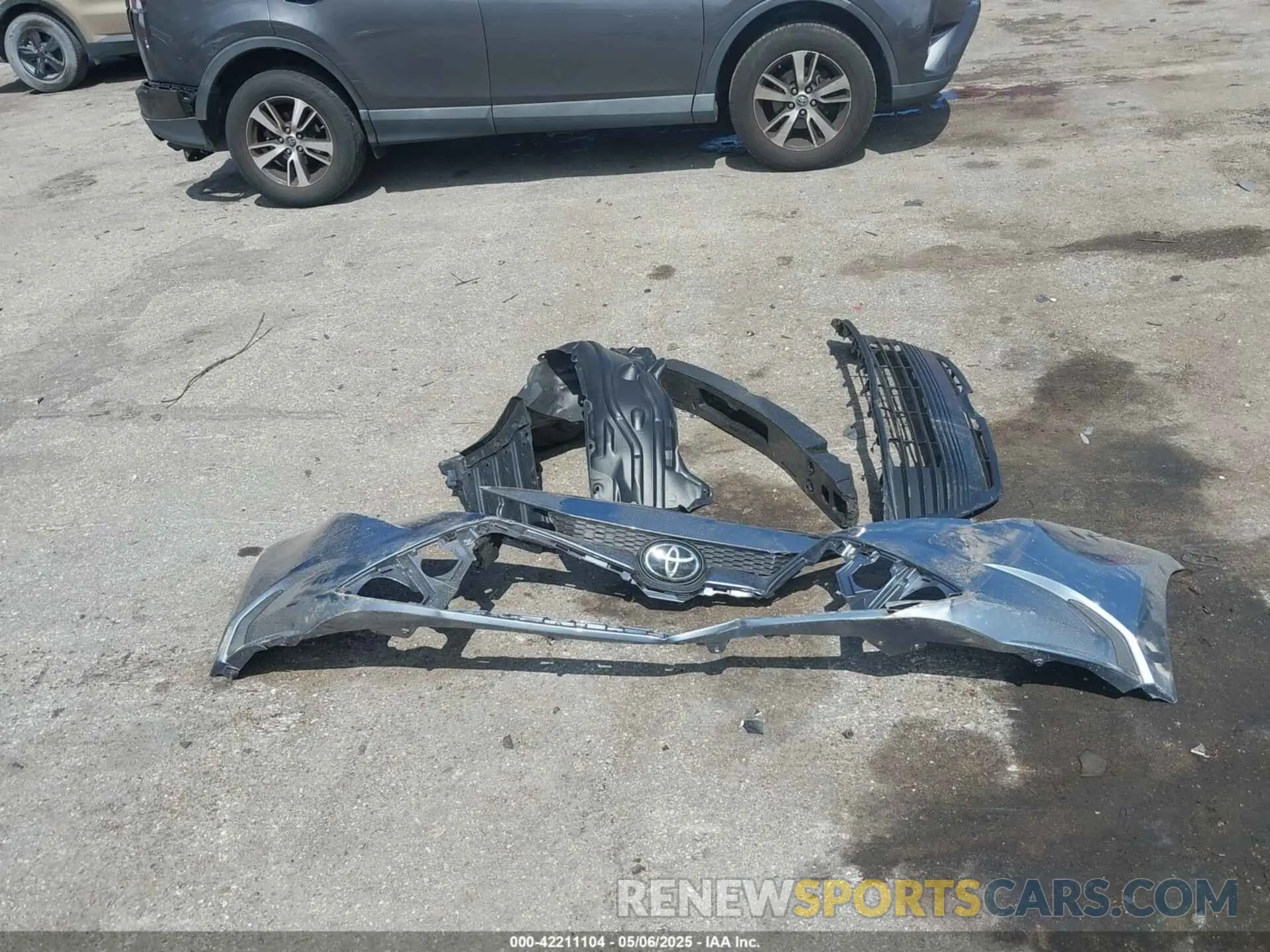11 Photograph of a damaged car 5YFB4MDE0RP156942 TOYOTA COROLLA 2024