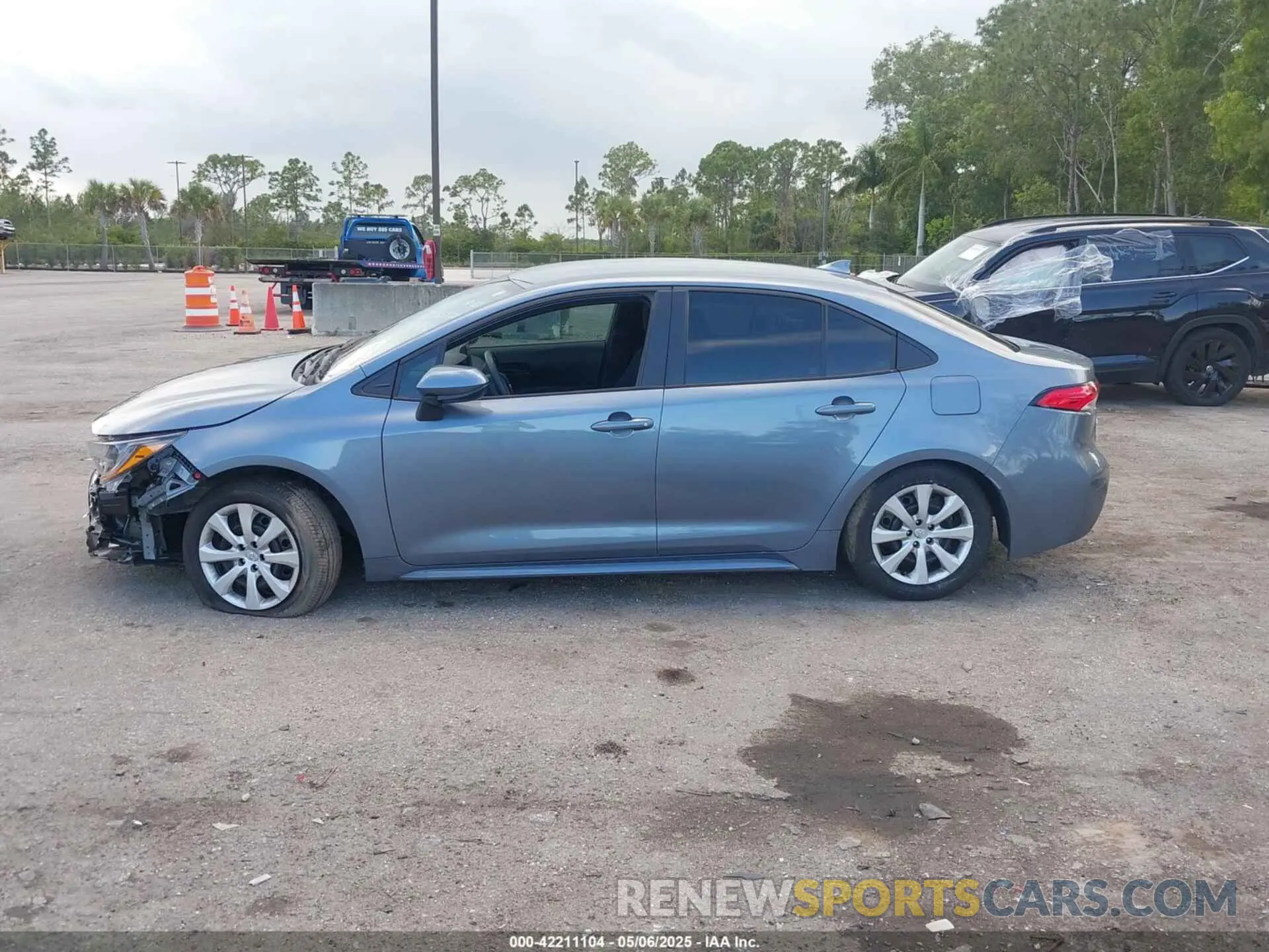14 Photograph of a damaged car 5YFB4MDE0RP156942 TOYOTA COROLLA 2024