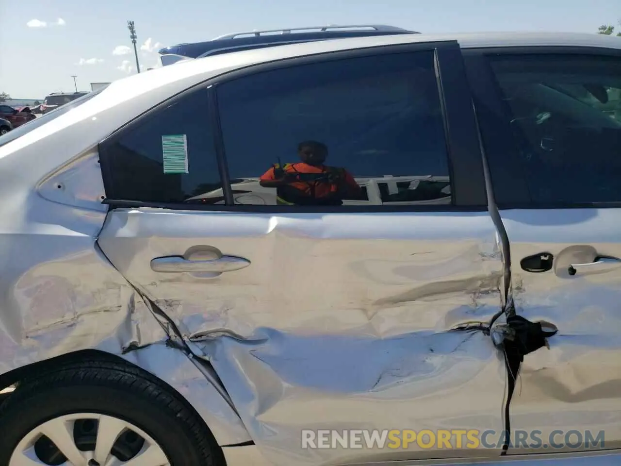 10 Photograph of a damaged car 5YFB4MDE0RP186605 TOYOTA COROLLA 2024