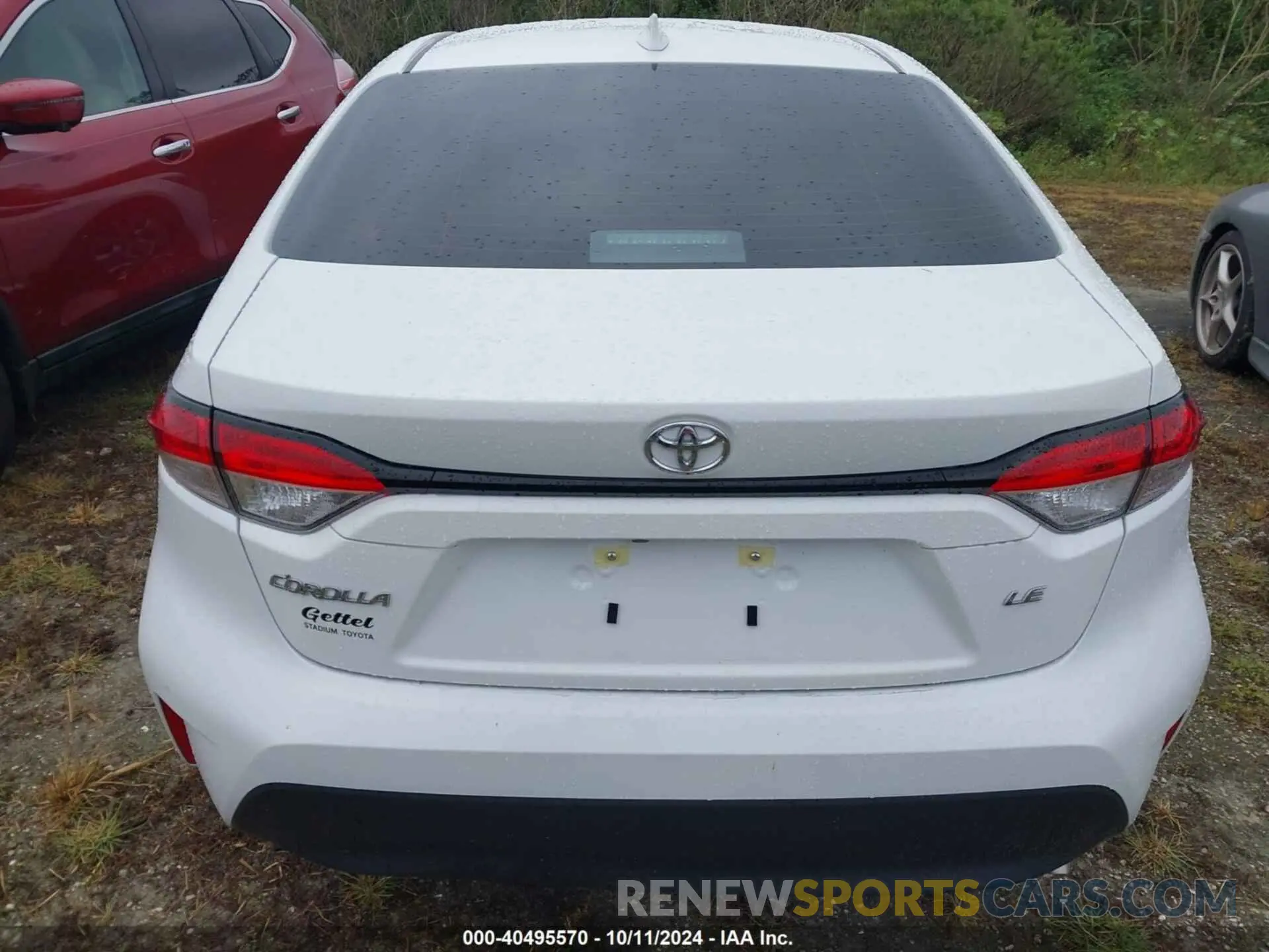 13 Photograph of a damaged car 5YFB4MDE0RP199547 TOYOTA COROLLA 2024