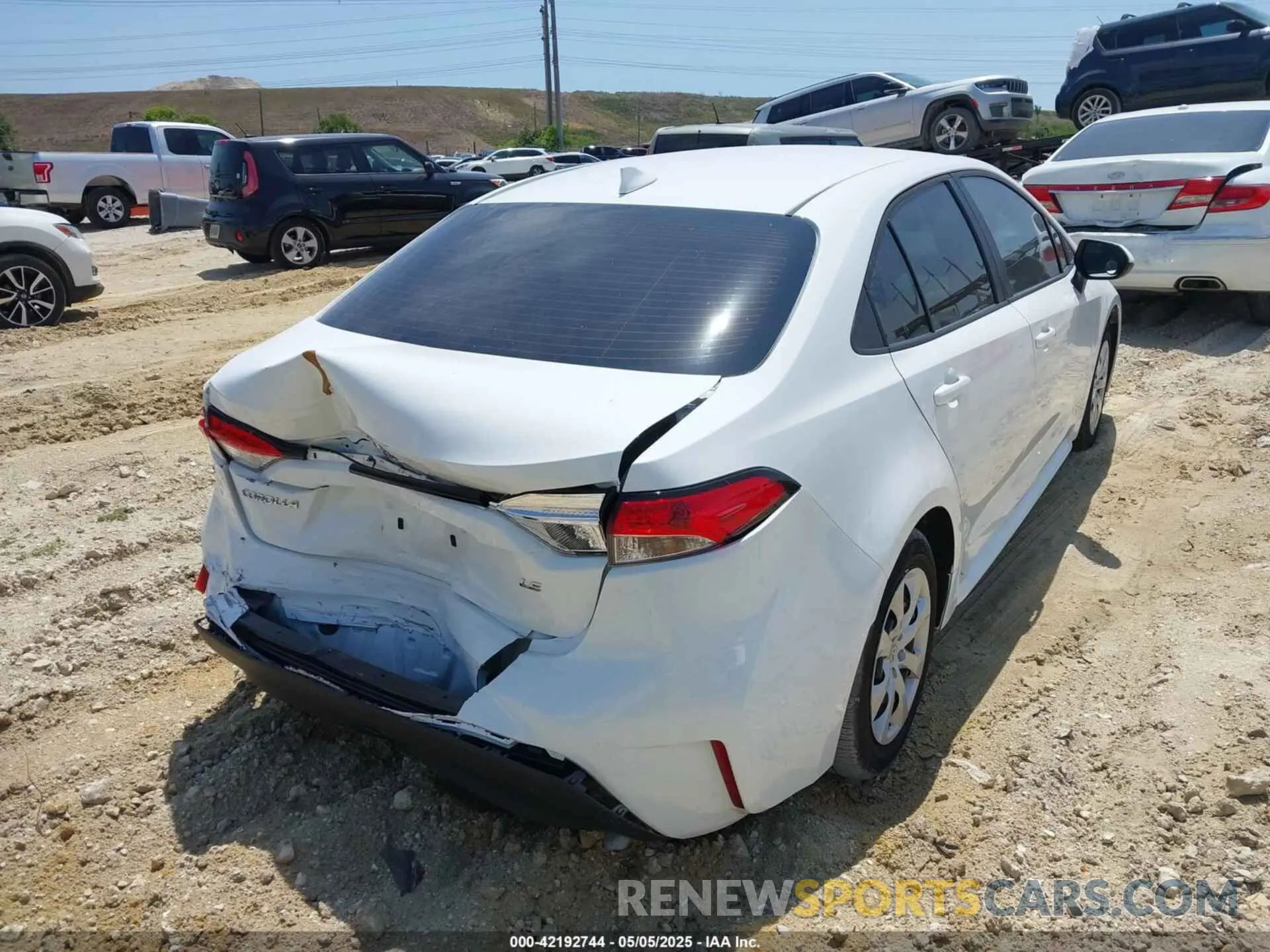 4 Photograph of a damaged car 5YFB4MDE0RP199919 TOYOTA COROLLA 2024