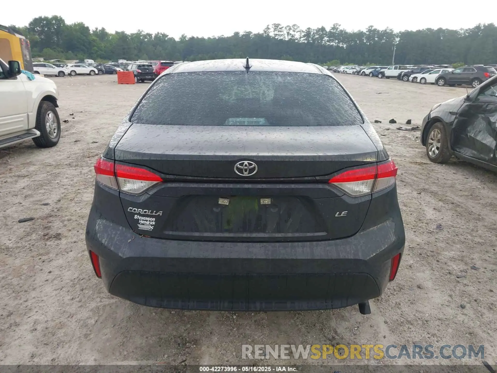 16 Photograph of a damaged car 5YFB4MDE0RP205430 TOYOTA COROLLA 2024
