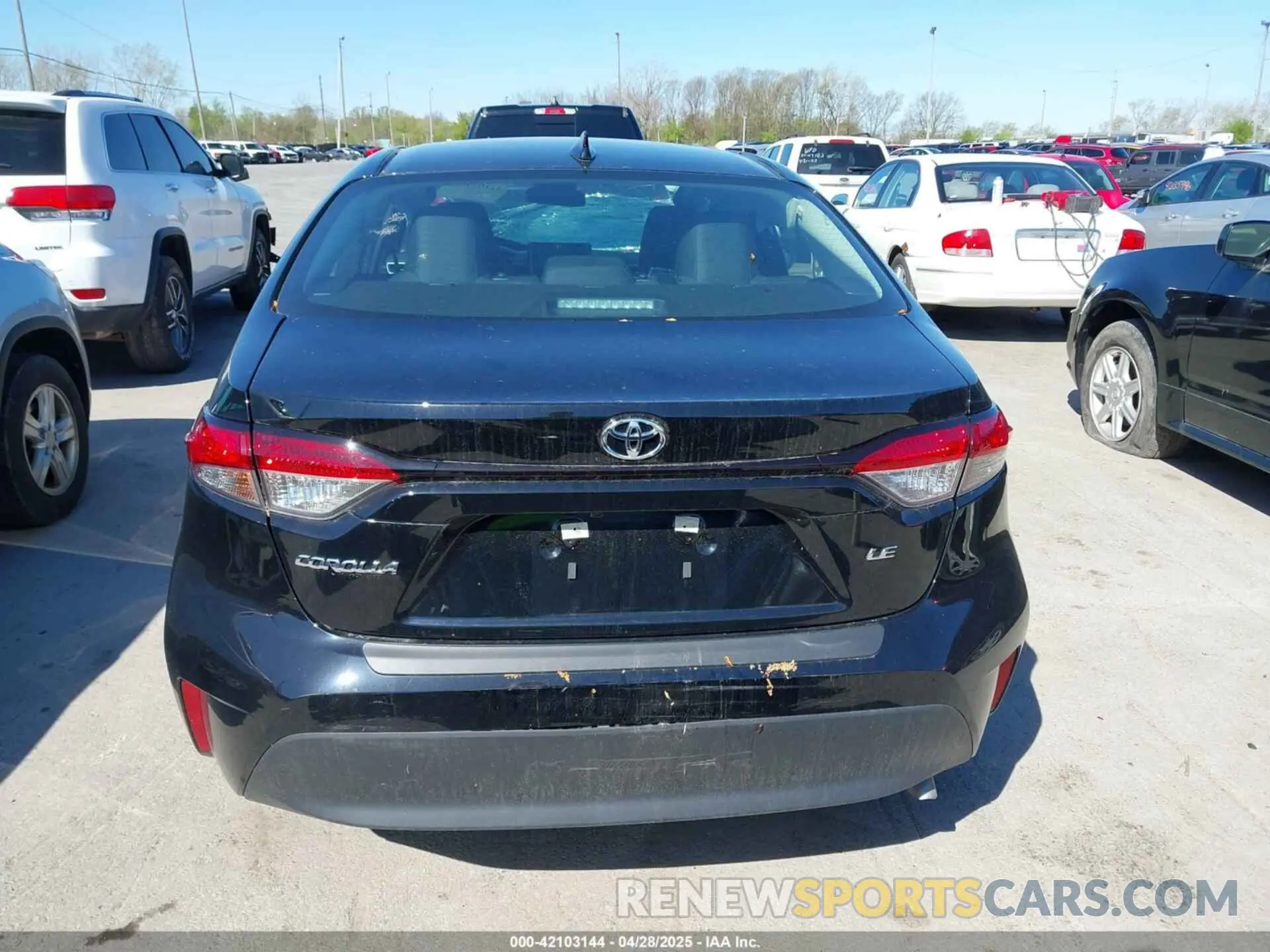 16 Photograph of a damaged car 5YFB4MDE1RP093298 TOYOTA COROLLA 2024
