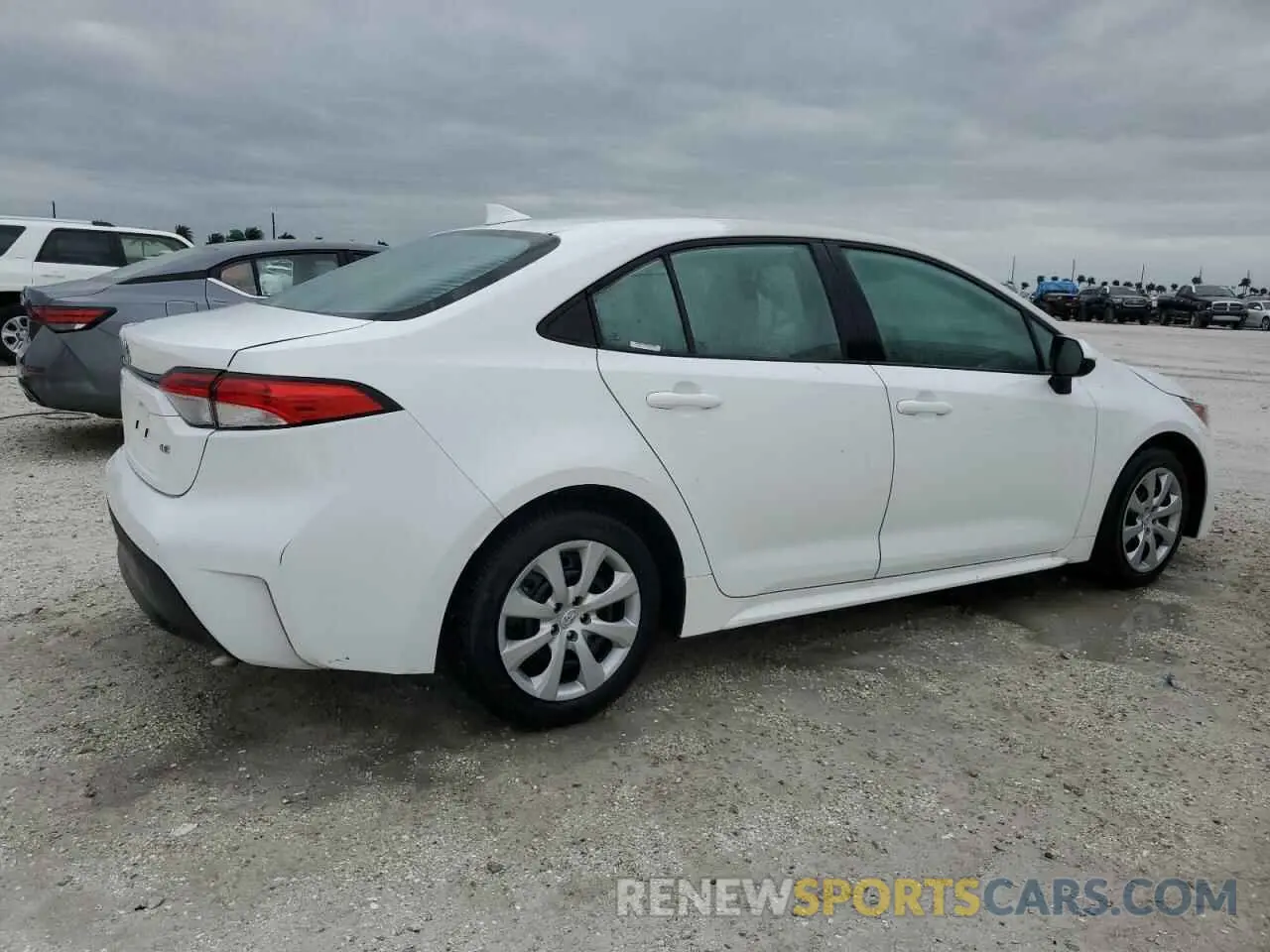 3 Photograph of a damaged car 5YFB4MDE1RP105322 TOYOTA COROLLA 2024