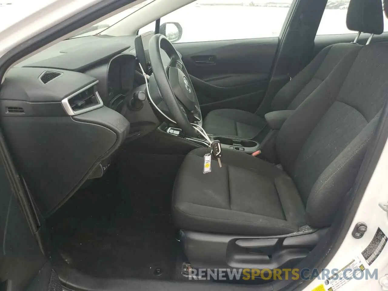 7 Photograph of a damaged car 5YFB4MDE1RP105322 TOYOTA COROLLA 2024