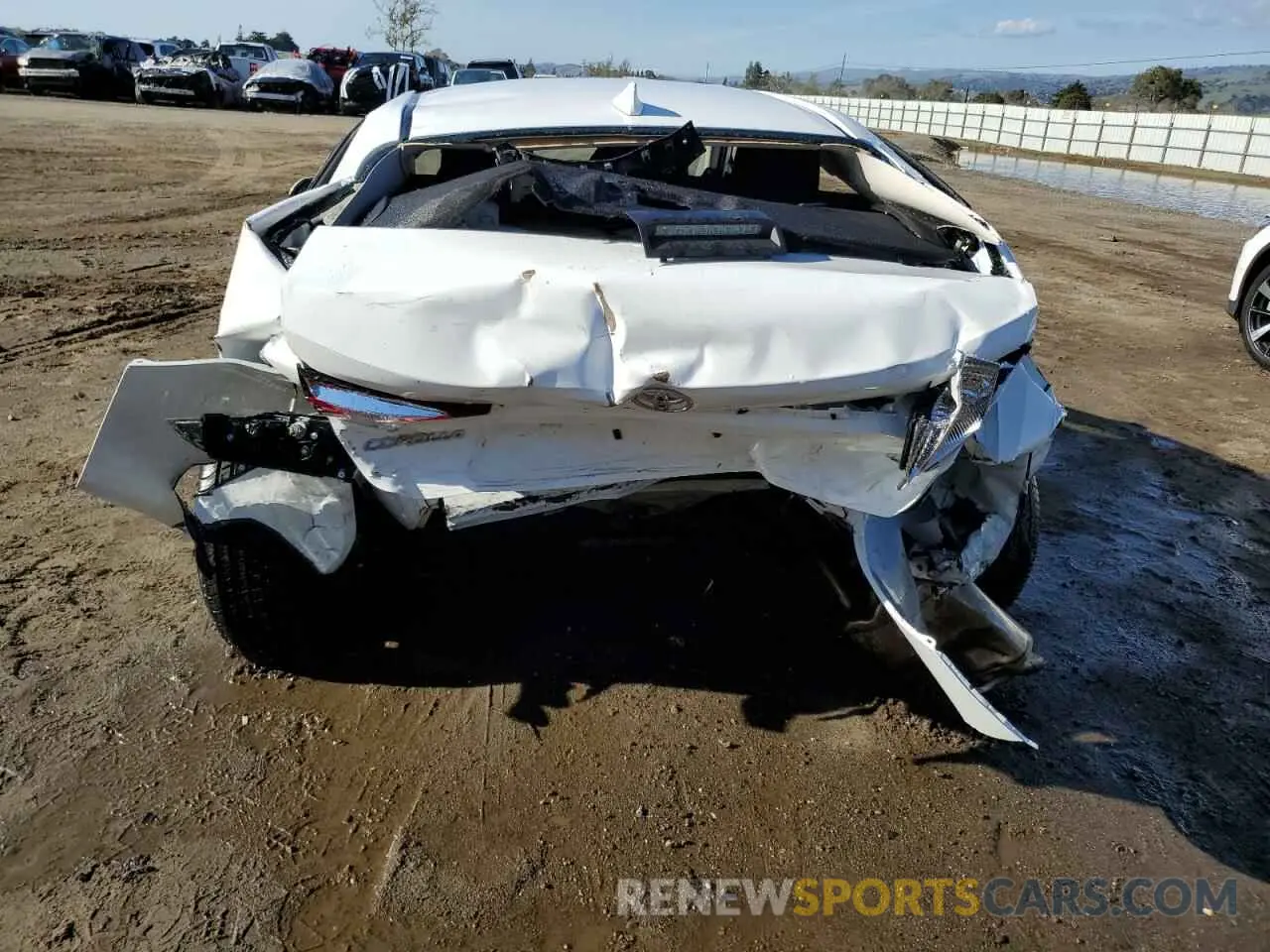 6 Photograph of a damaged car 5YFB4MDE1RP128616 TOYOTA COROLLA 2024