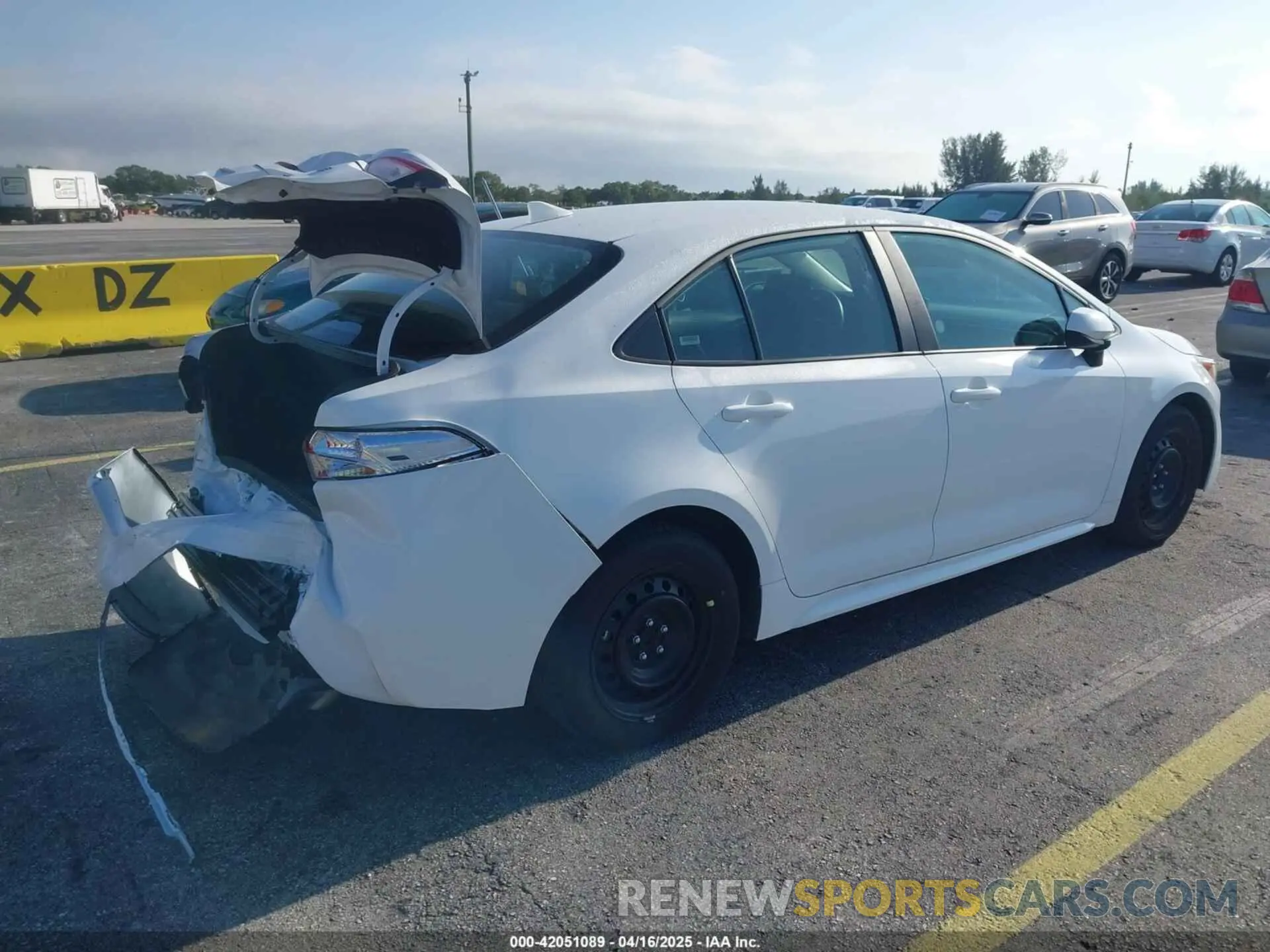 4 Photograph of a damaged car 5YFB4MDE1RP138353 TOYOTA COROLLA 2024