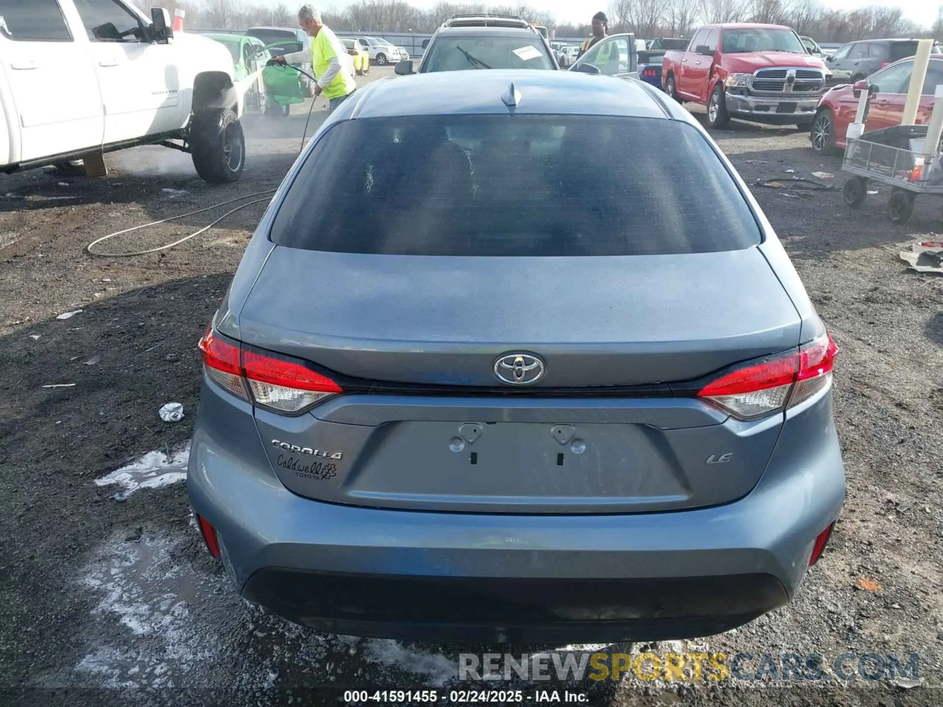 16 Photograph of a damaged car 5YFB4MDE1RP139373 TOYOTA COROLLA 2024