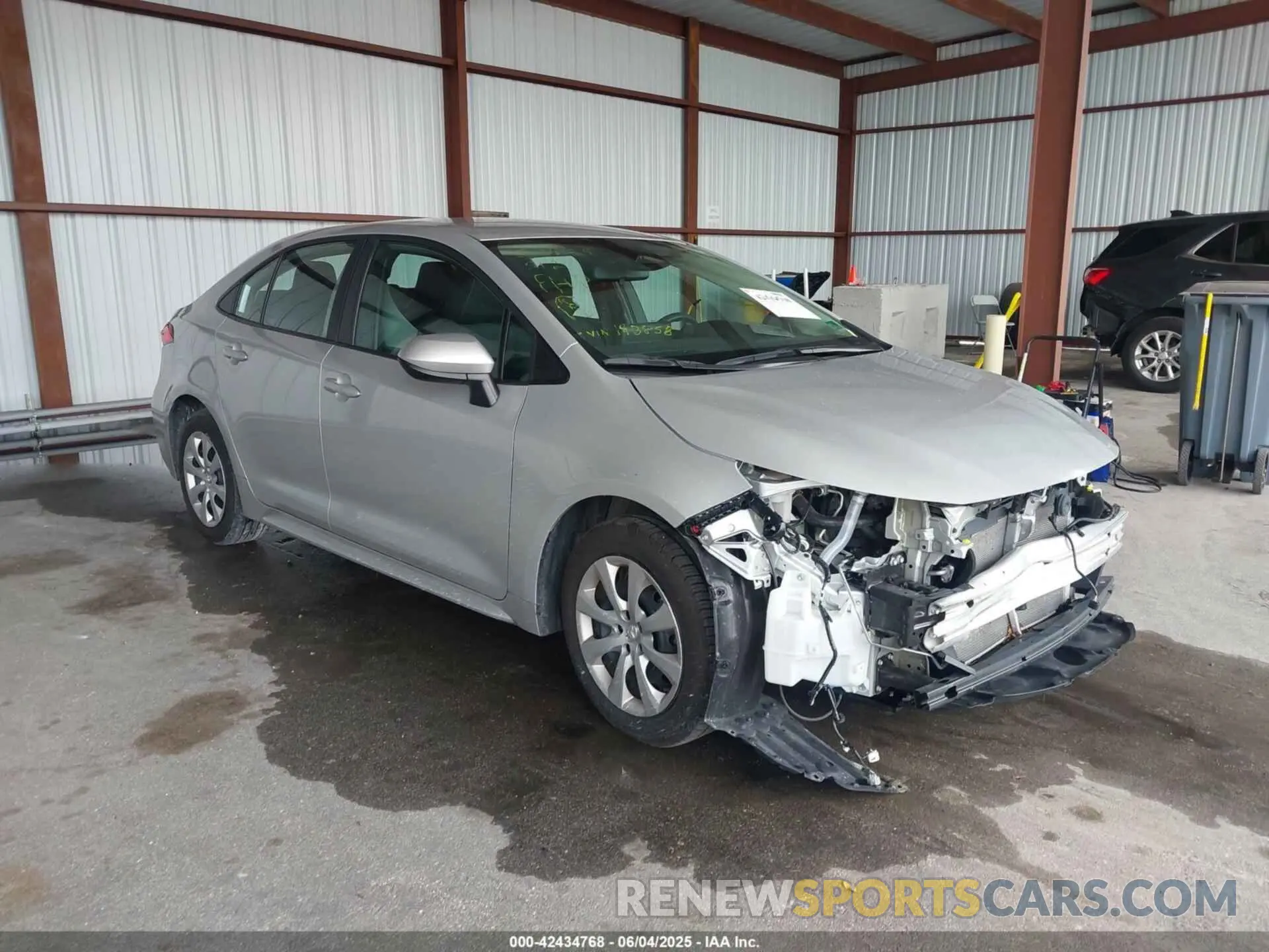 1 Photograph of a damaged car 5YFB4MDE1RP143858 TOYOTA COROLLA 2024