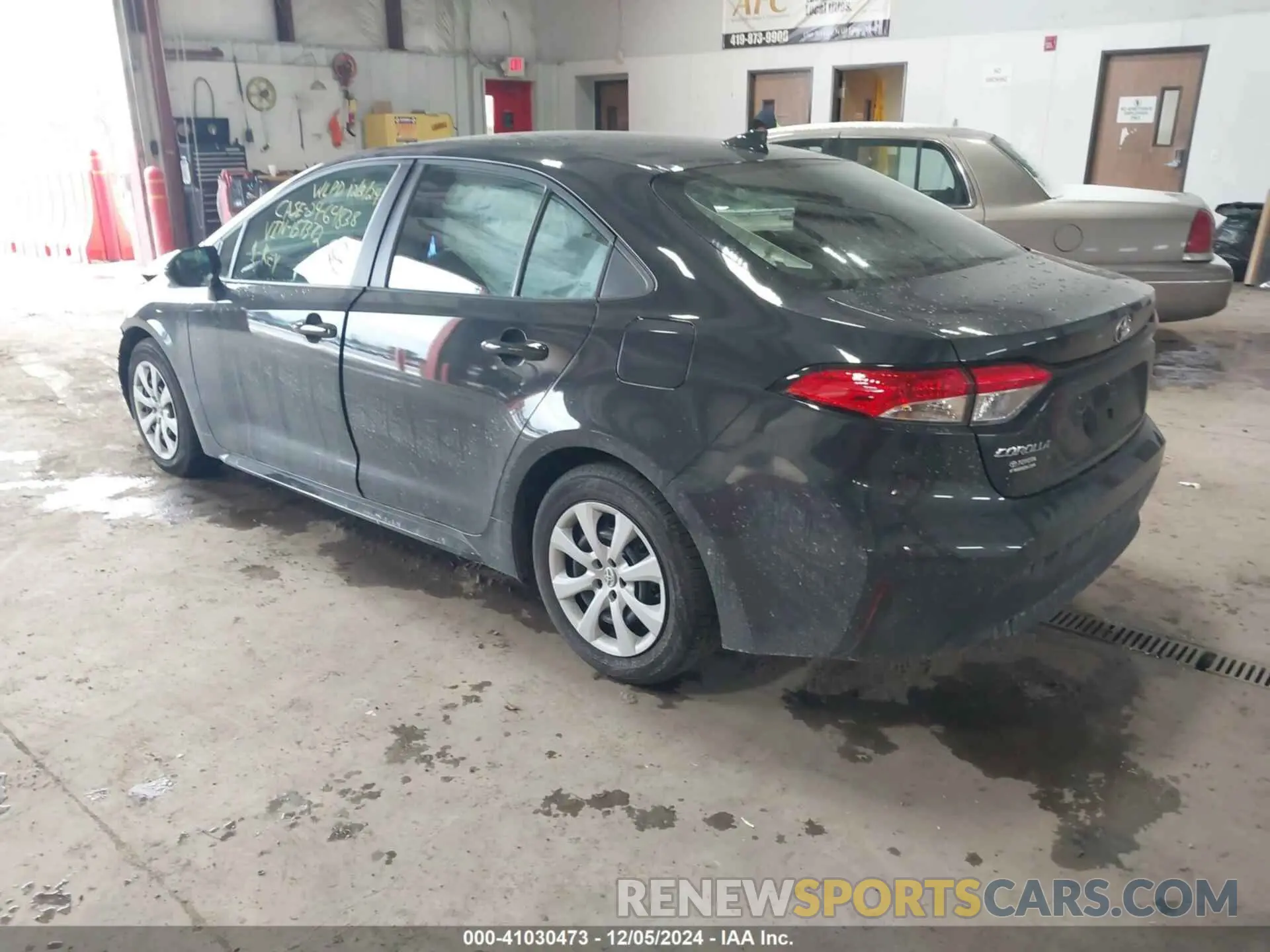 3 Photograph of a damaged car 5YFB4MDE1RP157372 TOYOTA COROLLA 2024