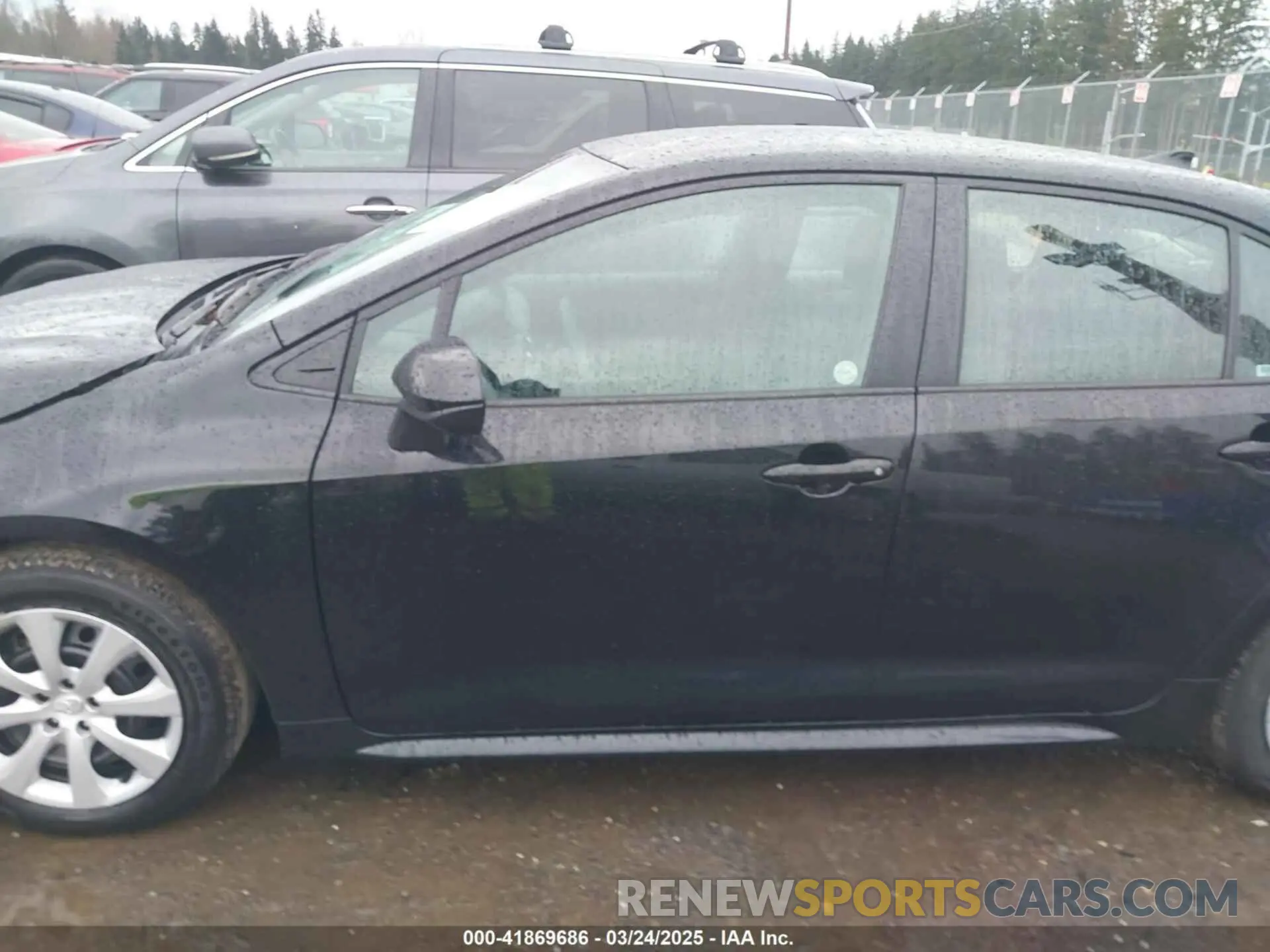 14 Photograph of a damaged car 5YFB4MDE1RP157937 TOYOTA COROLLA 2024