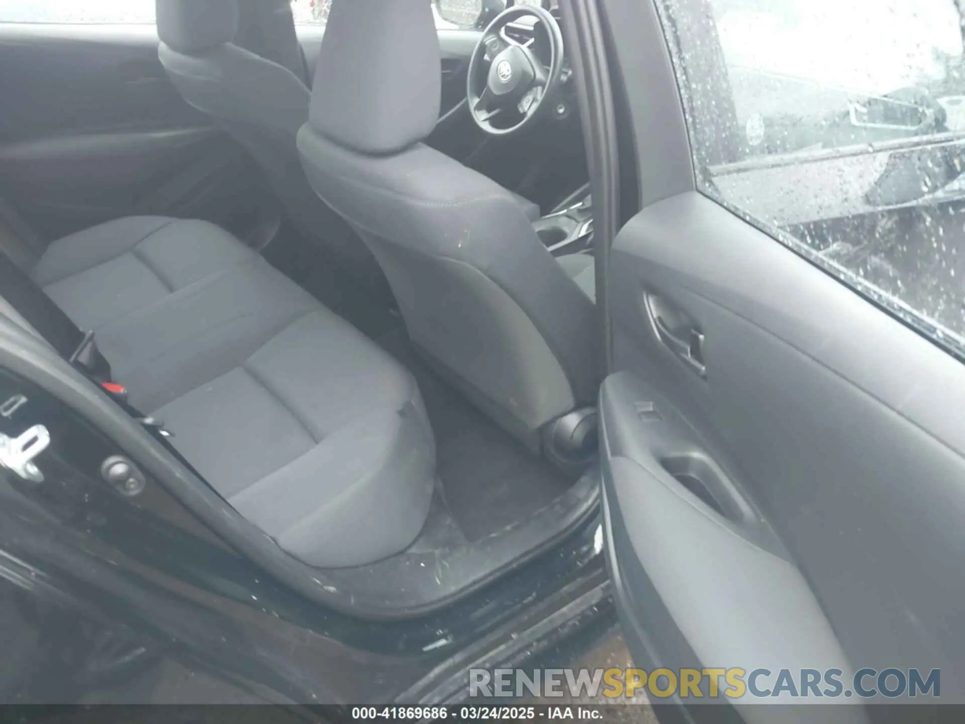8 Photograph of a damaged car 5YFB4MDE1RP157937 TOYOTA COROLLA 2024