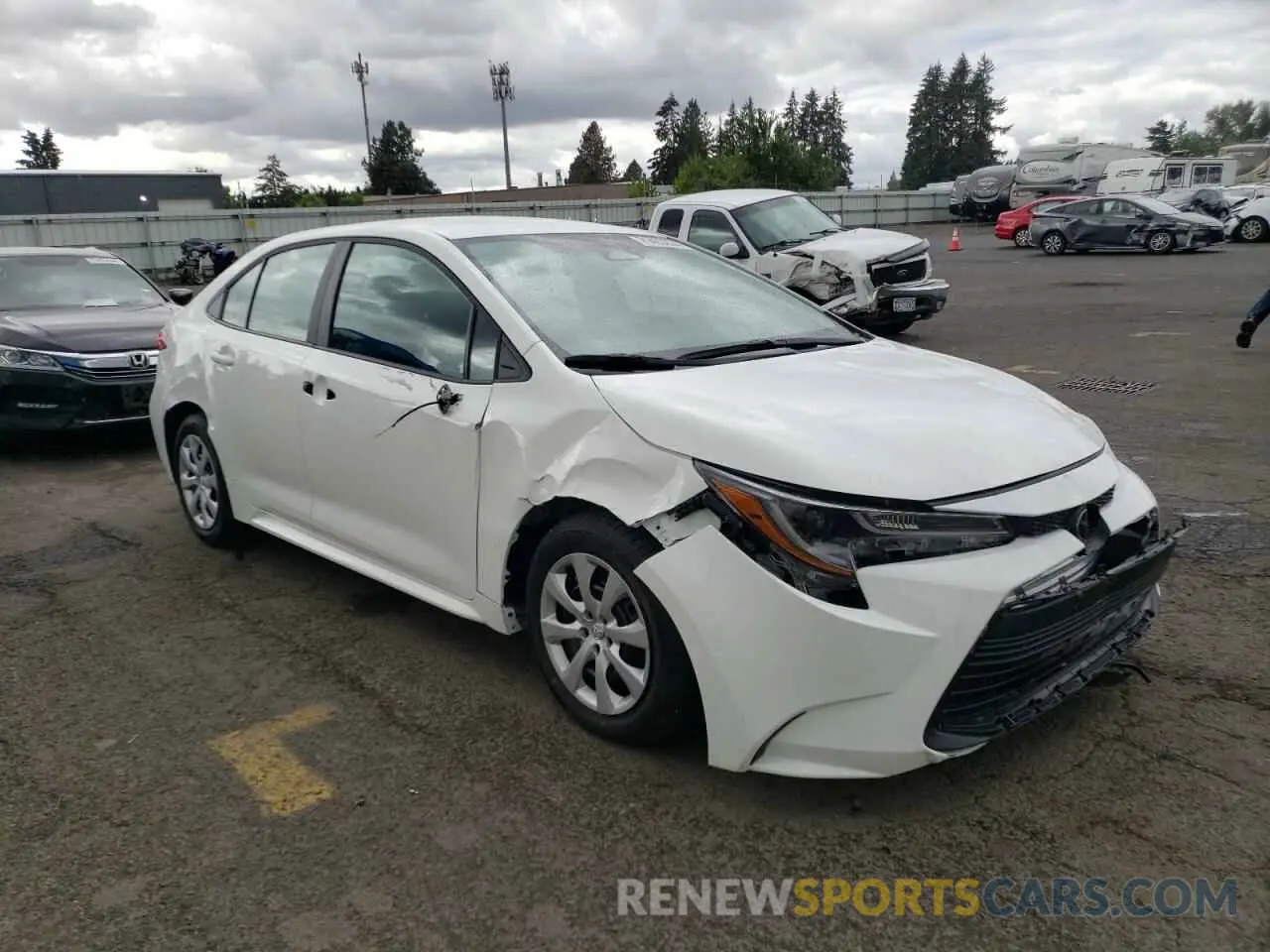 4 Photograph of a damaged car 5YFB4MDE1RP163592 TOYOTA COROLLA 2024