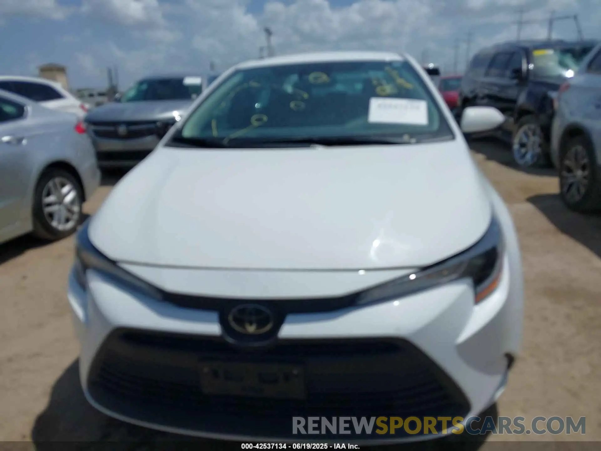 12 Photograph of a damaged car 5YFB4MDE1RP166217 TOYOTA COROLLA 2024
