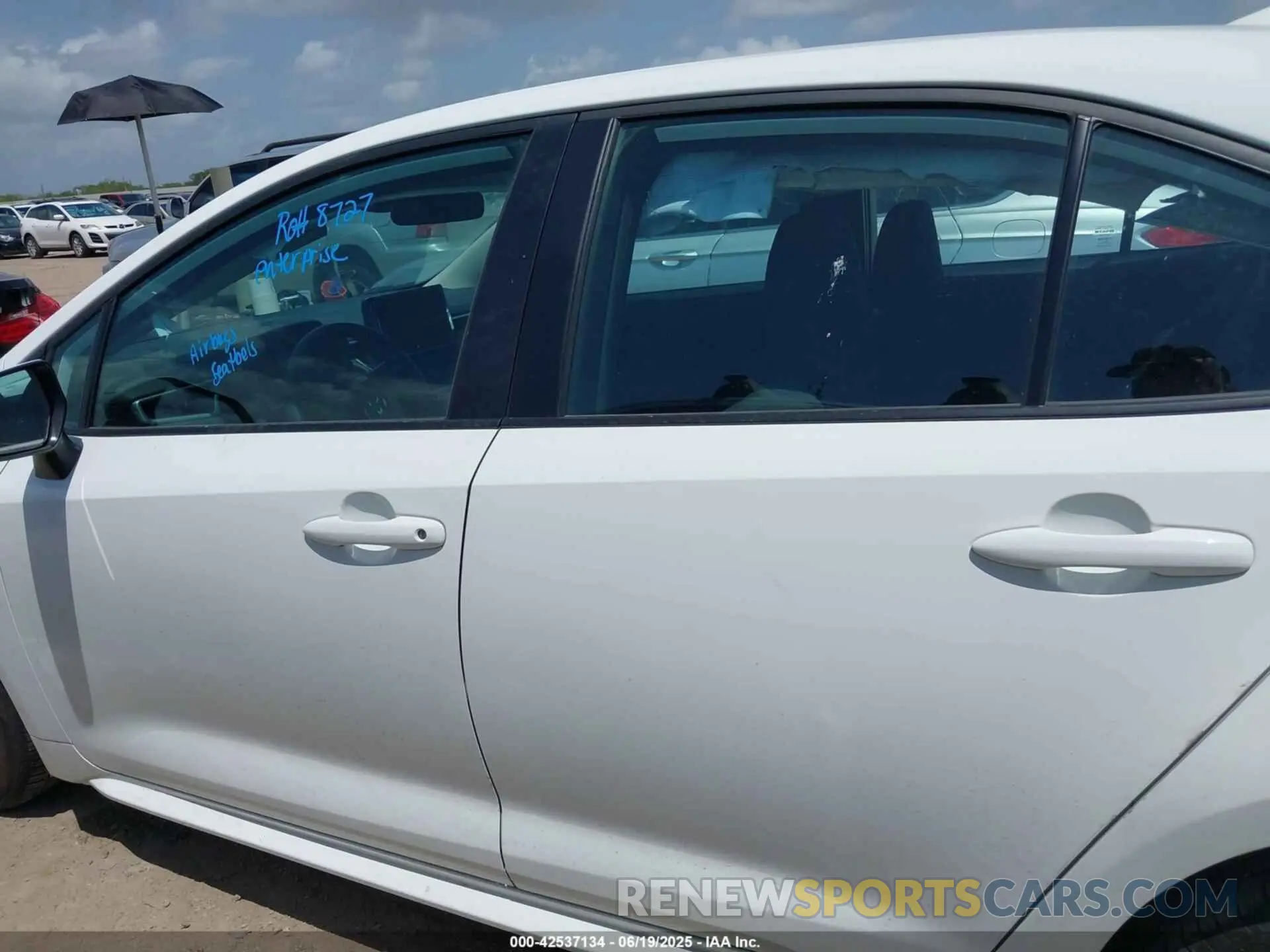 14 Photograph of a damaged car 5YFB4MDE1RP166217 TOYOTA COROLLA 2024
