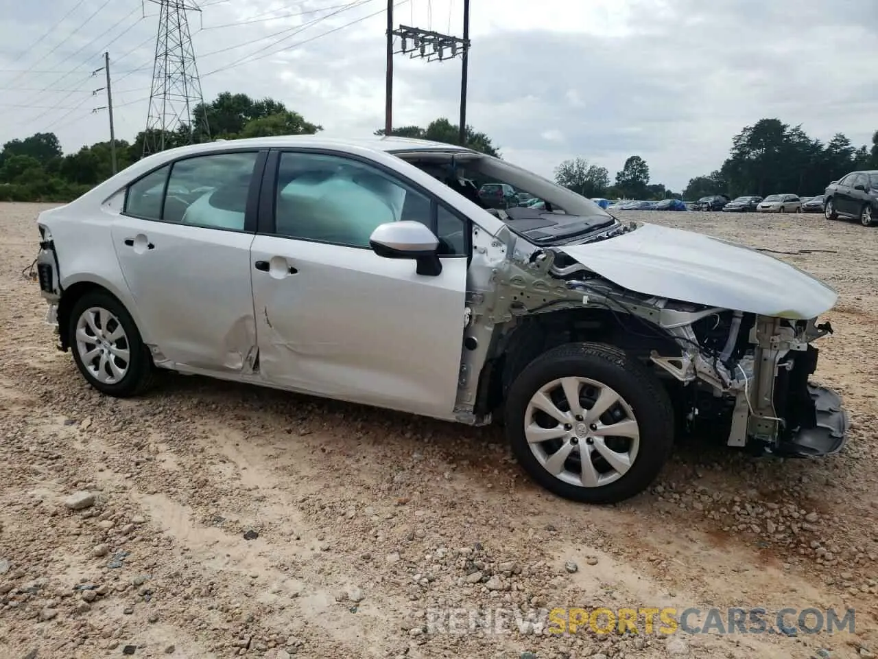 4 Photograph of a damaged car 5YFB4MDE1RP167786 TOYOTA COROLLA 2024