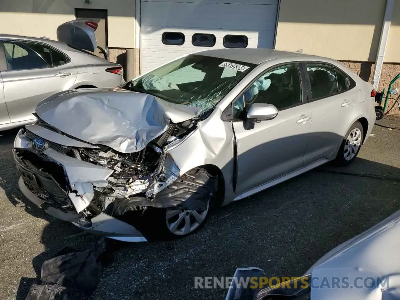 1 Photograph of a damaged car 5YFB4MDE1RP174298 TOYOTA COROLLA 2024