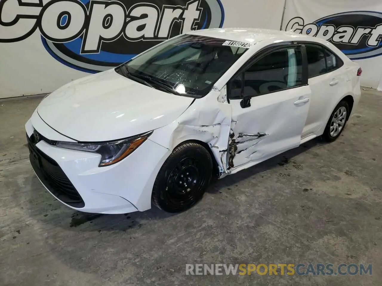 1 Photograph of a damaged car 5YFB4MDE1RP183910 TOYOTA COROLLA 2024
