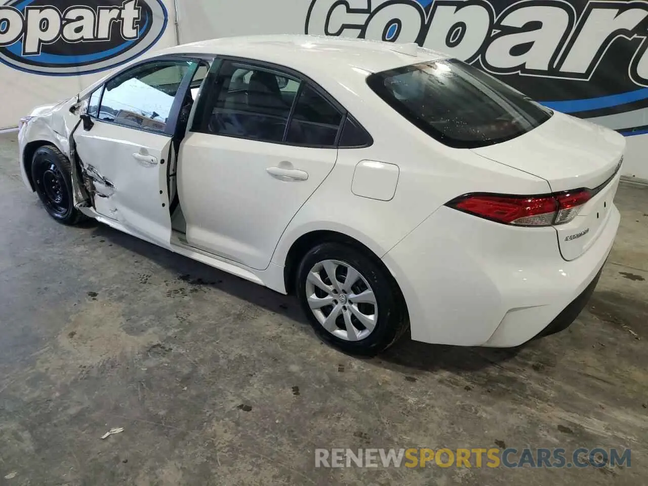 2 Photograph of a damaged car 5YFB4MDE1RP183910 TOYOTA COROLLA 2024