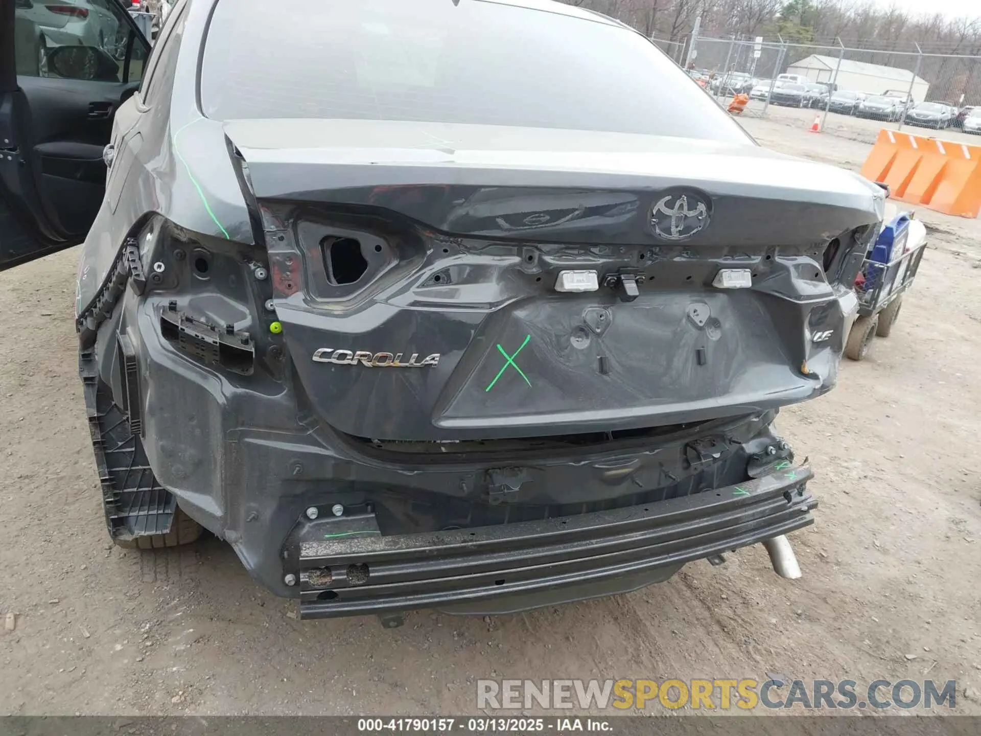 17 Photograph of a damaged car 5YFB4MDE1RP188296 TOYOTA COROLLA 2024