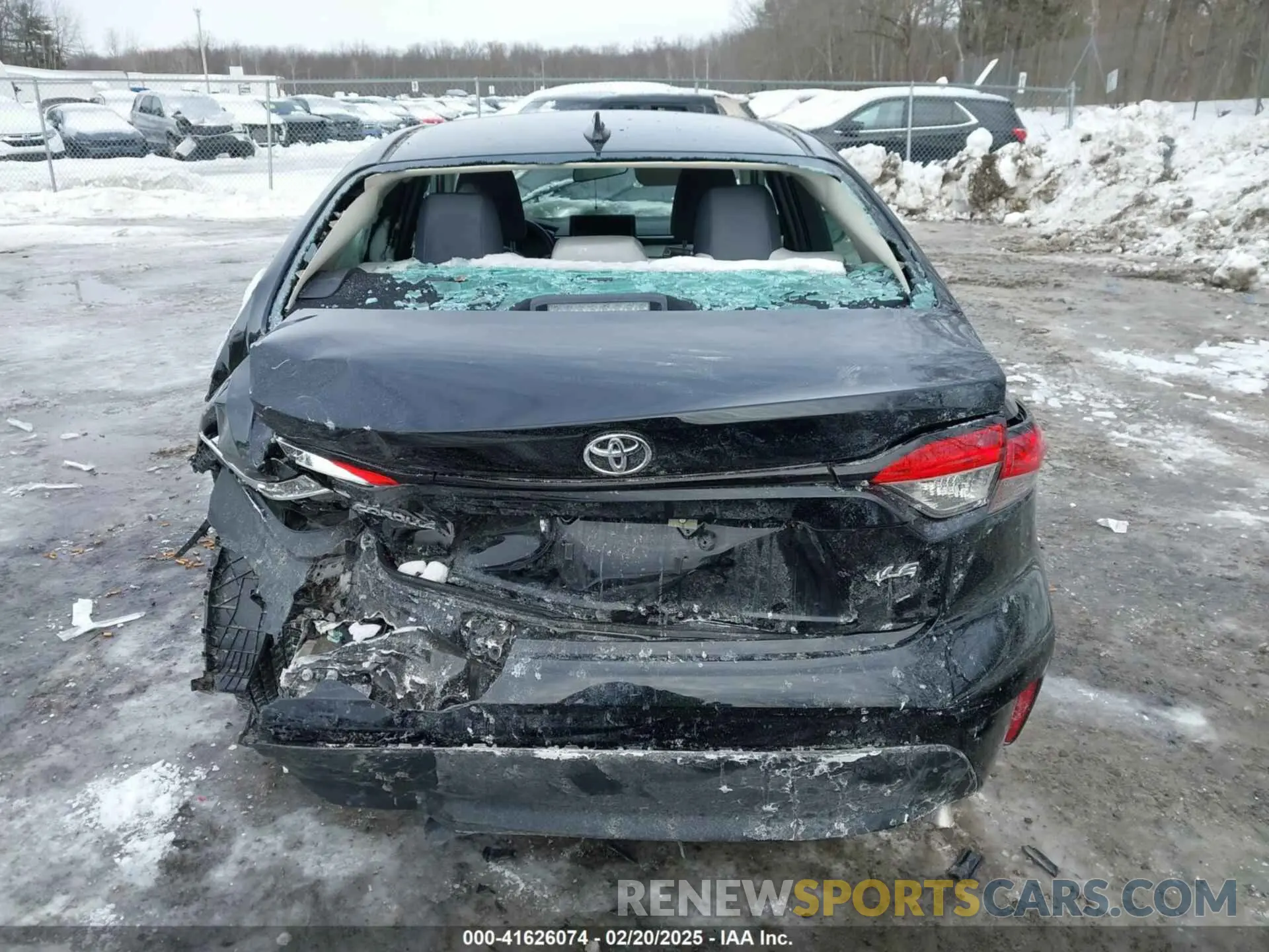 15 Photograph of a damaged car 5YFB4MDE1RP202875 TOYOTA COROLLA 2024