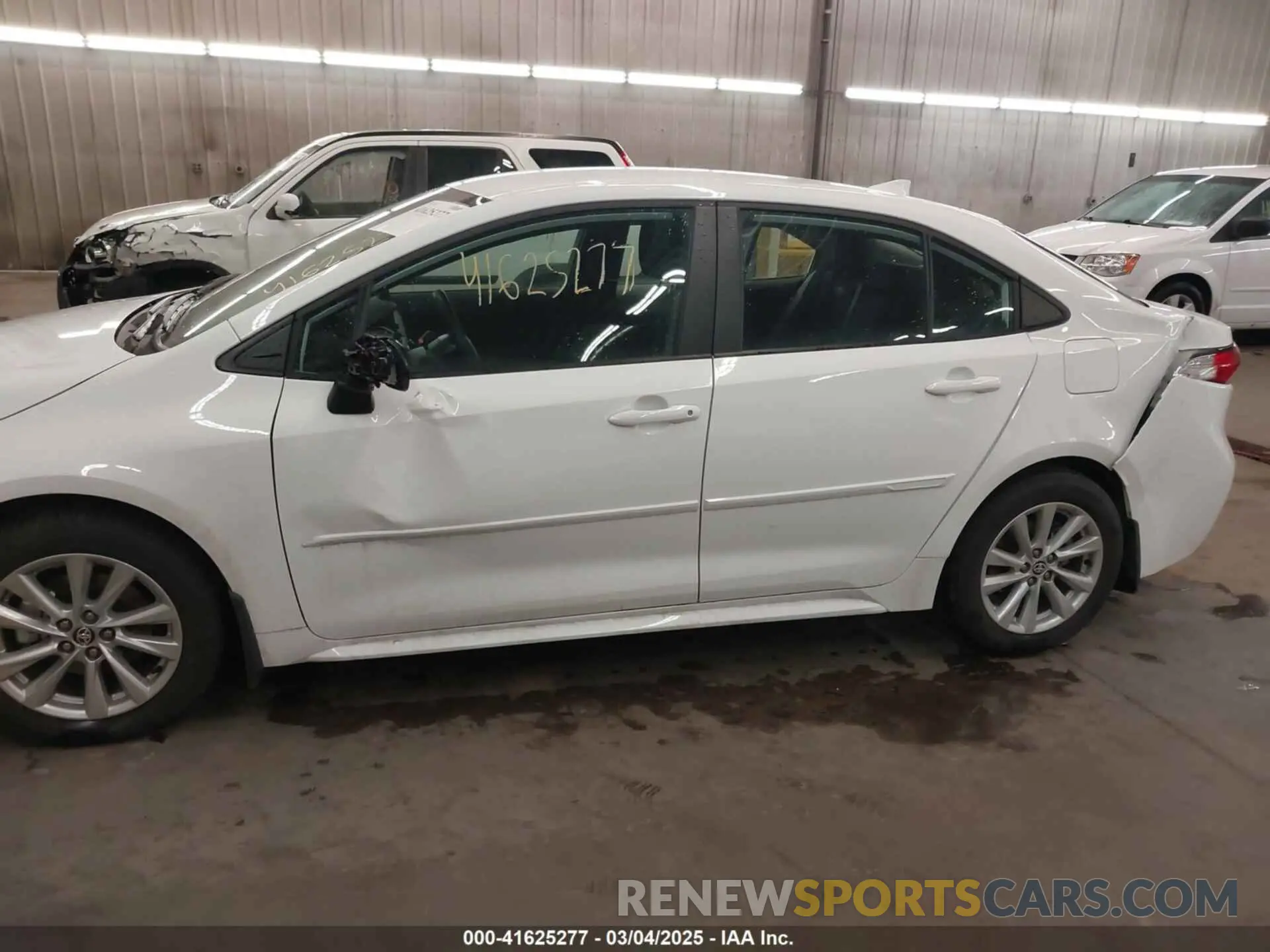 6 Photograph of a damaged car 5YFB4MDE1RP213407 TOYOTA COROLLA 2024