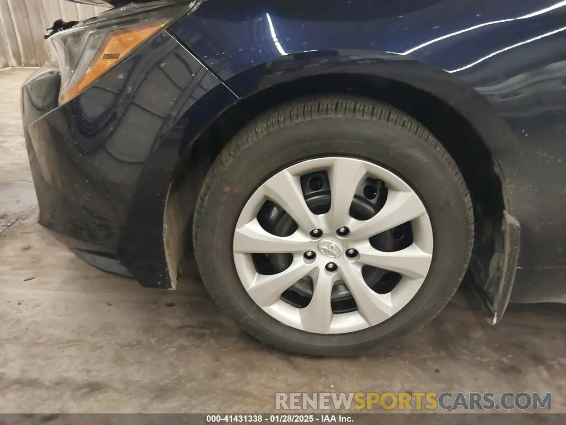 12 Photograph of a damaged car 5YFB4MDE1RP225251 TOYOTA COROLLA 2024