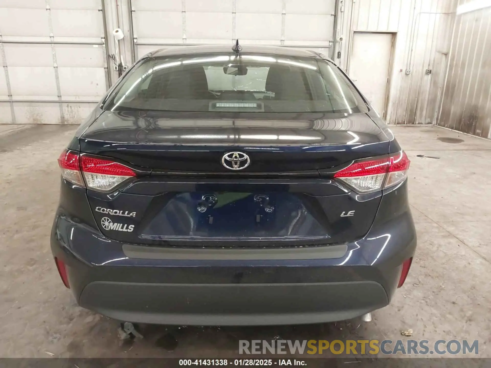 17 Photograph of a damaged car 5YFB4MDE1RP225251 TOYOTA COROLLA 2024