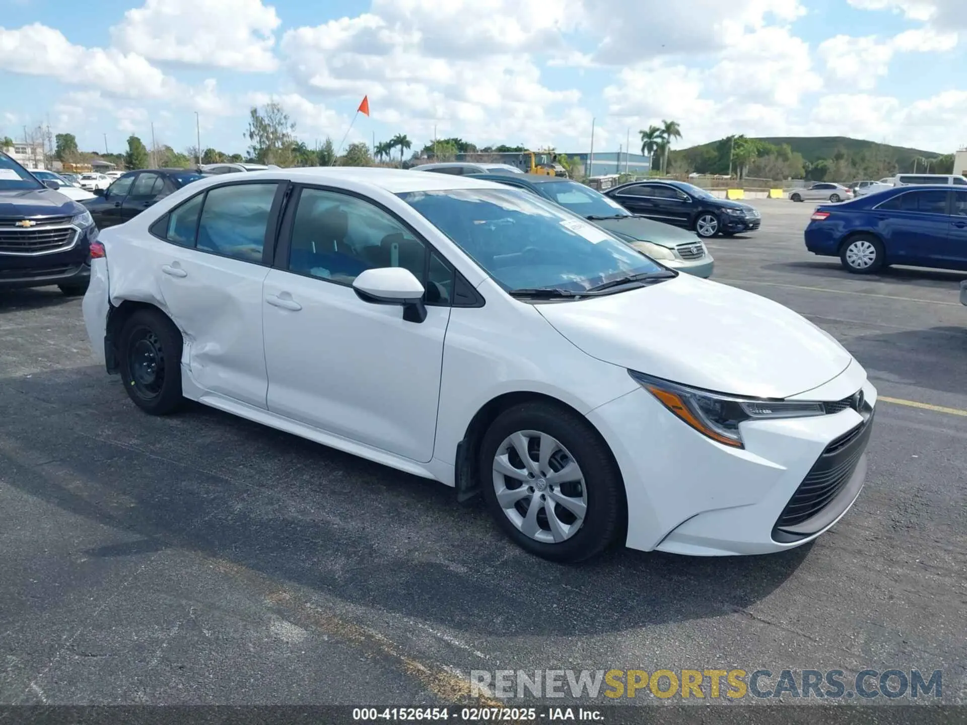 1 Photograph of a damaged car 5YFB4MDE1RP225783 TOYOTA COROLLA 2024