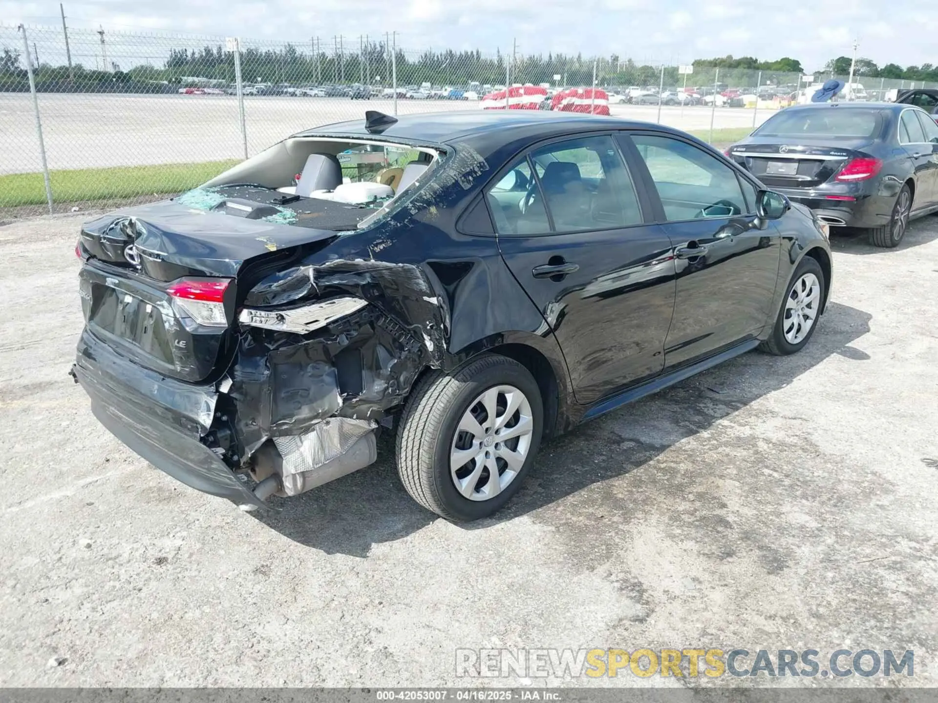 4 Photograph of a damaged car 5YFB4MDE2RP093794 TOYOTA COROLLA 2024