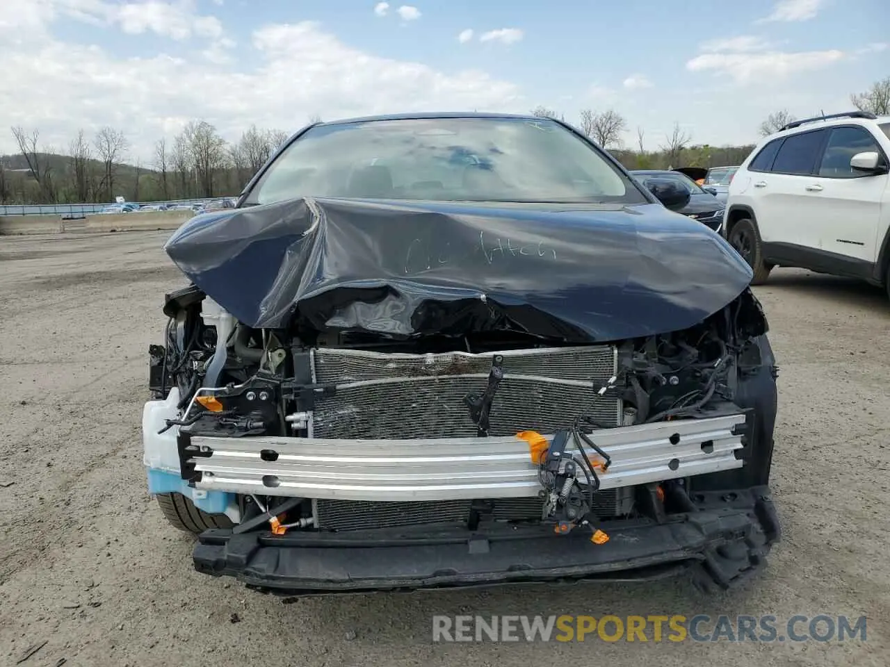 5 Photograph of a damaged car 5YFB4MDE2RP101800 TOYOTA COROLLA 2024