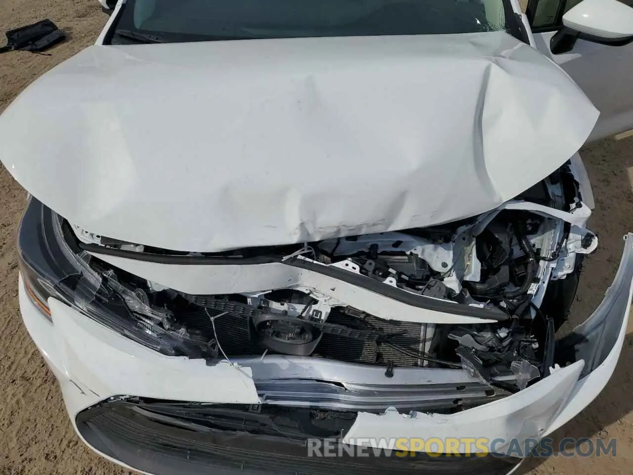 11 Photograph of a damaged car 5YFB4MDE2RP107323 TOYOTA COROLLA 2024