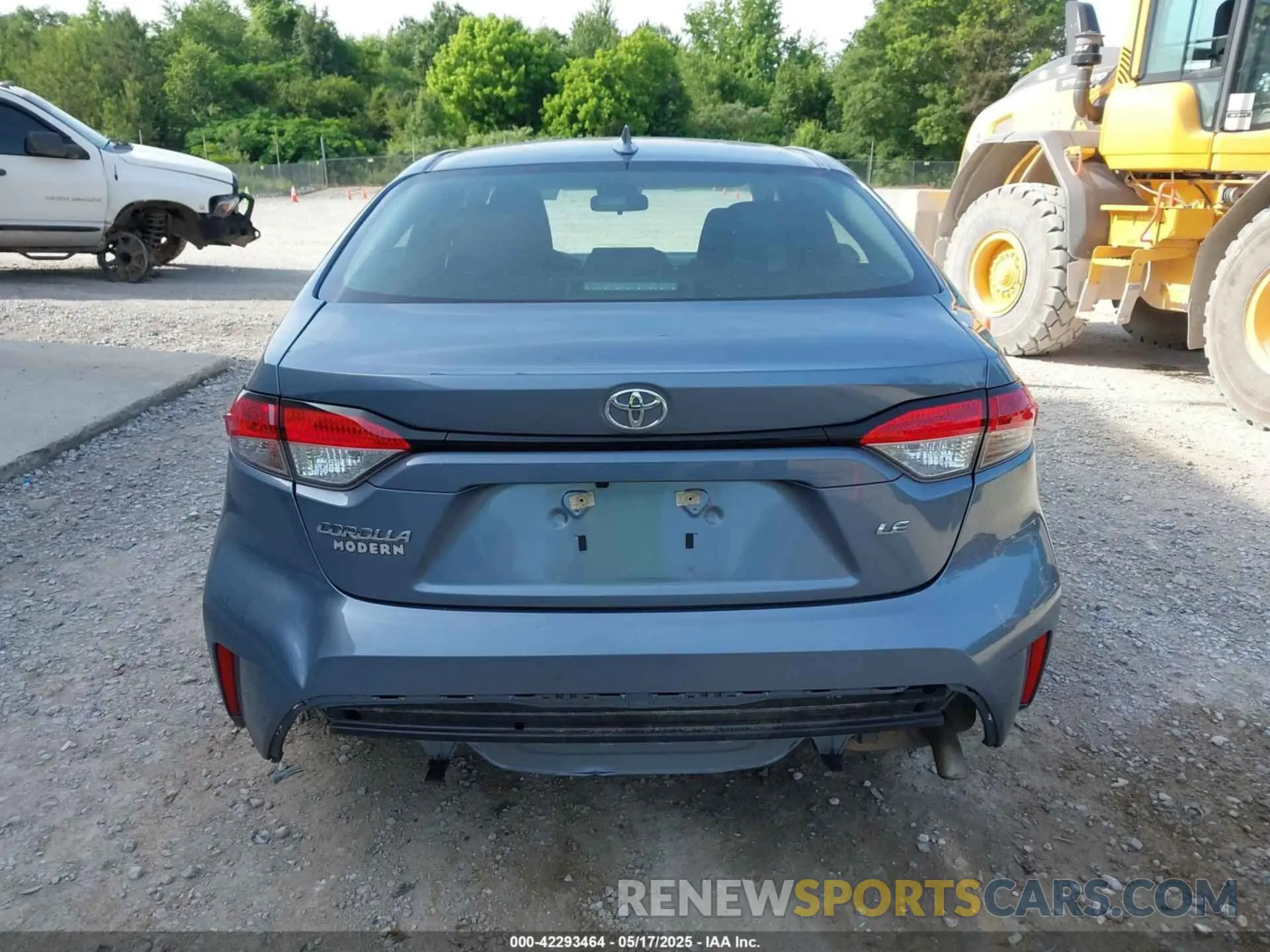 15 Photograph of a damaged car 5YFB4MDE2RP108343 TOYOTA COROLLA 2024