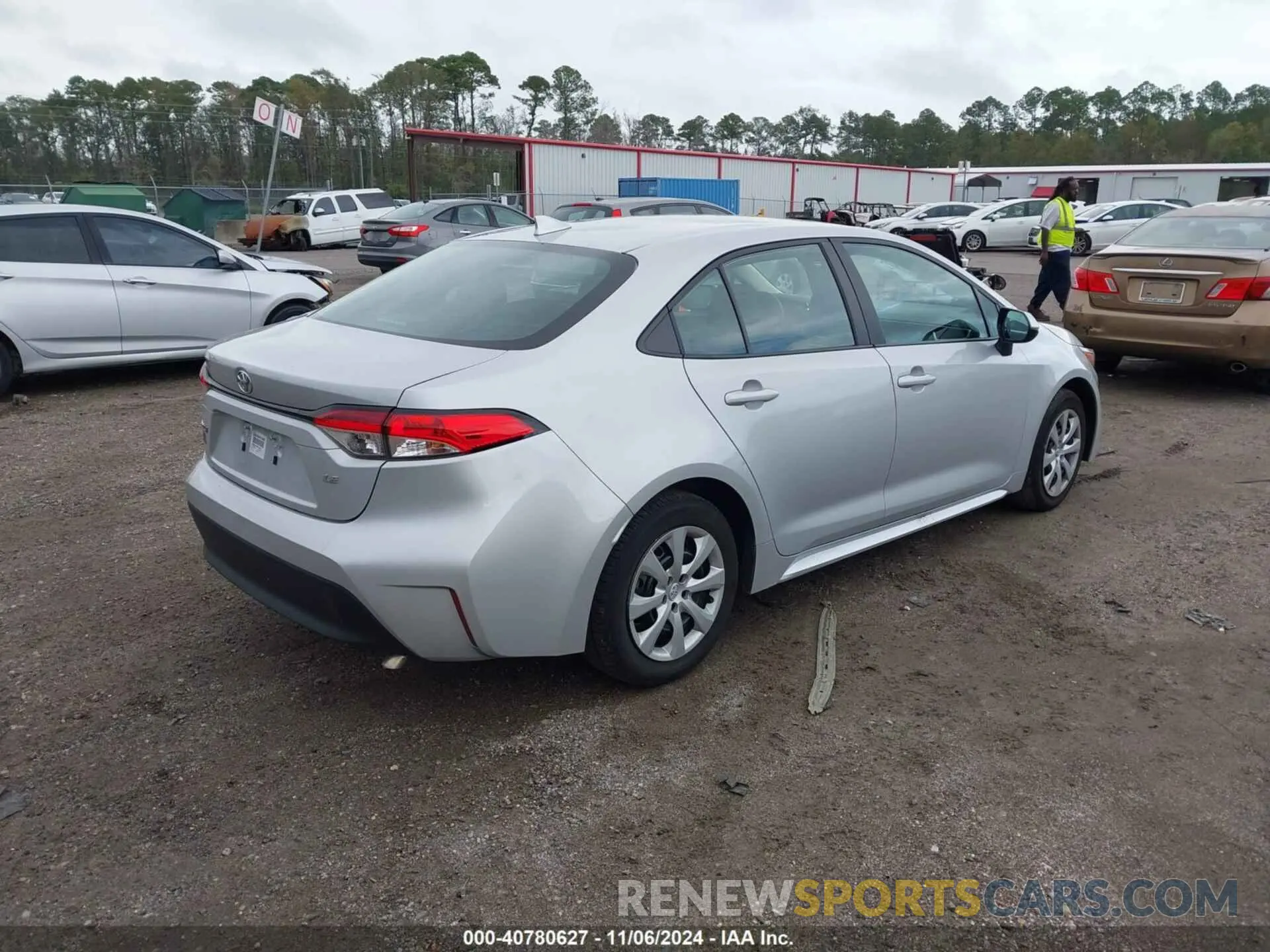 4 Photograph of a damaged car 5YFB4MDE2RP136756 TOYOTA COROLLA 2024