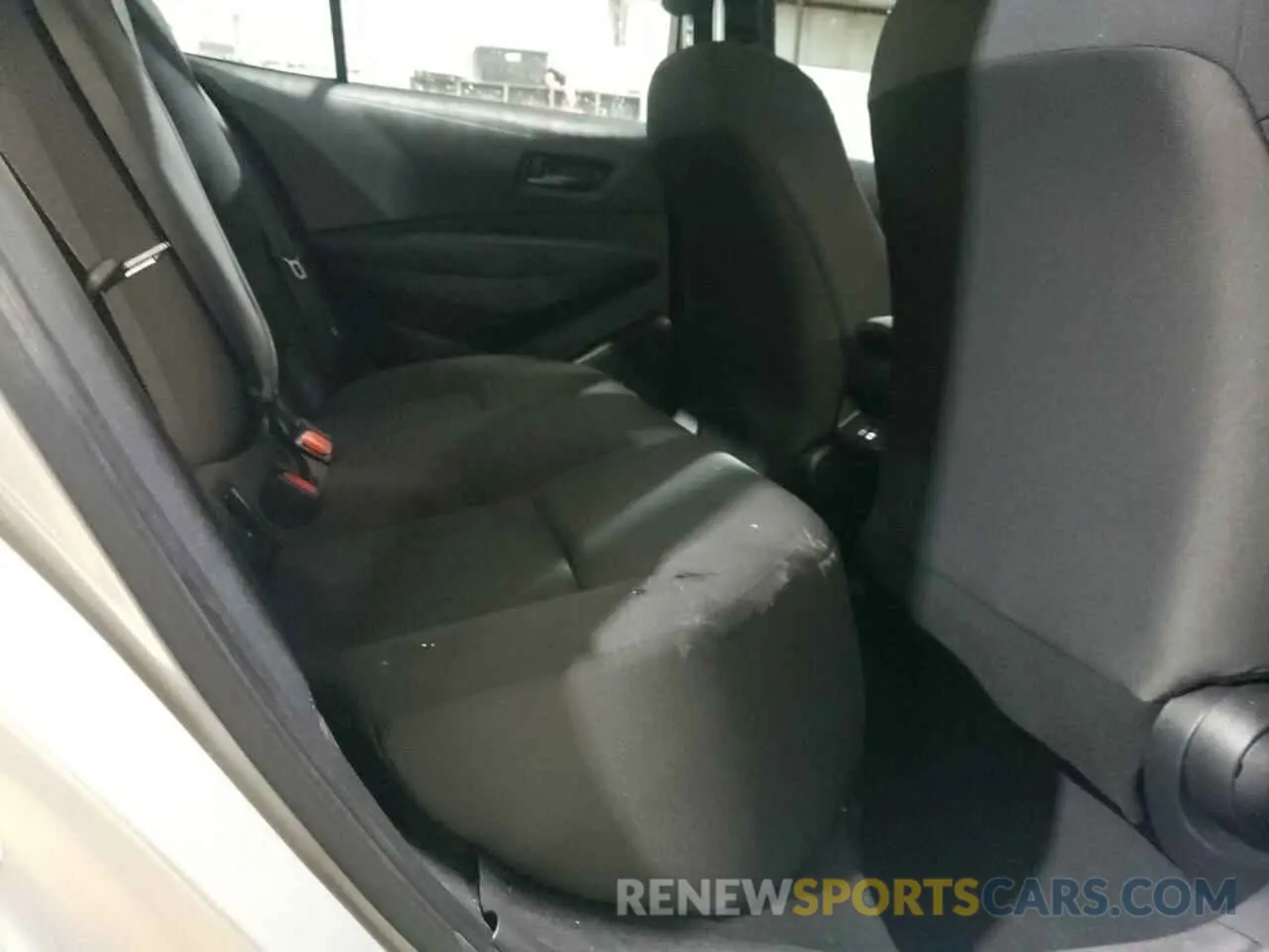 10 Photograph of a damaged car 5YFB4MDE2RP162158 TOYOTA COROLLA 2024