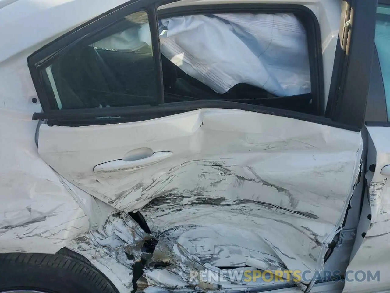 10 Photograph of a damaged car 5YFB4MDE2RP163181 TOYOTA COROLLA 2024
