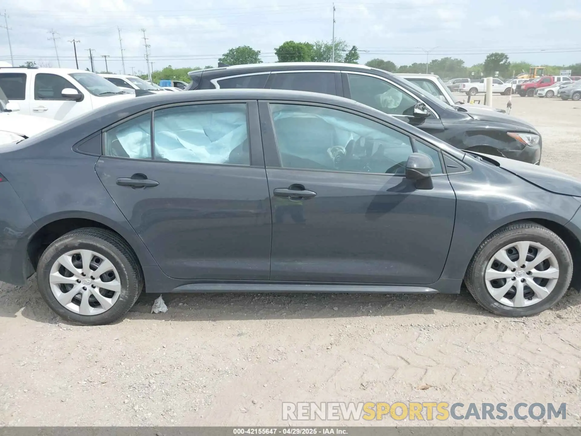 13 Photograph of a damaged car 5YFB4MDE2RP187481 TOYOTA COROLLA 2024