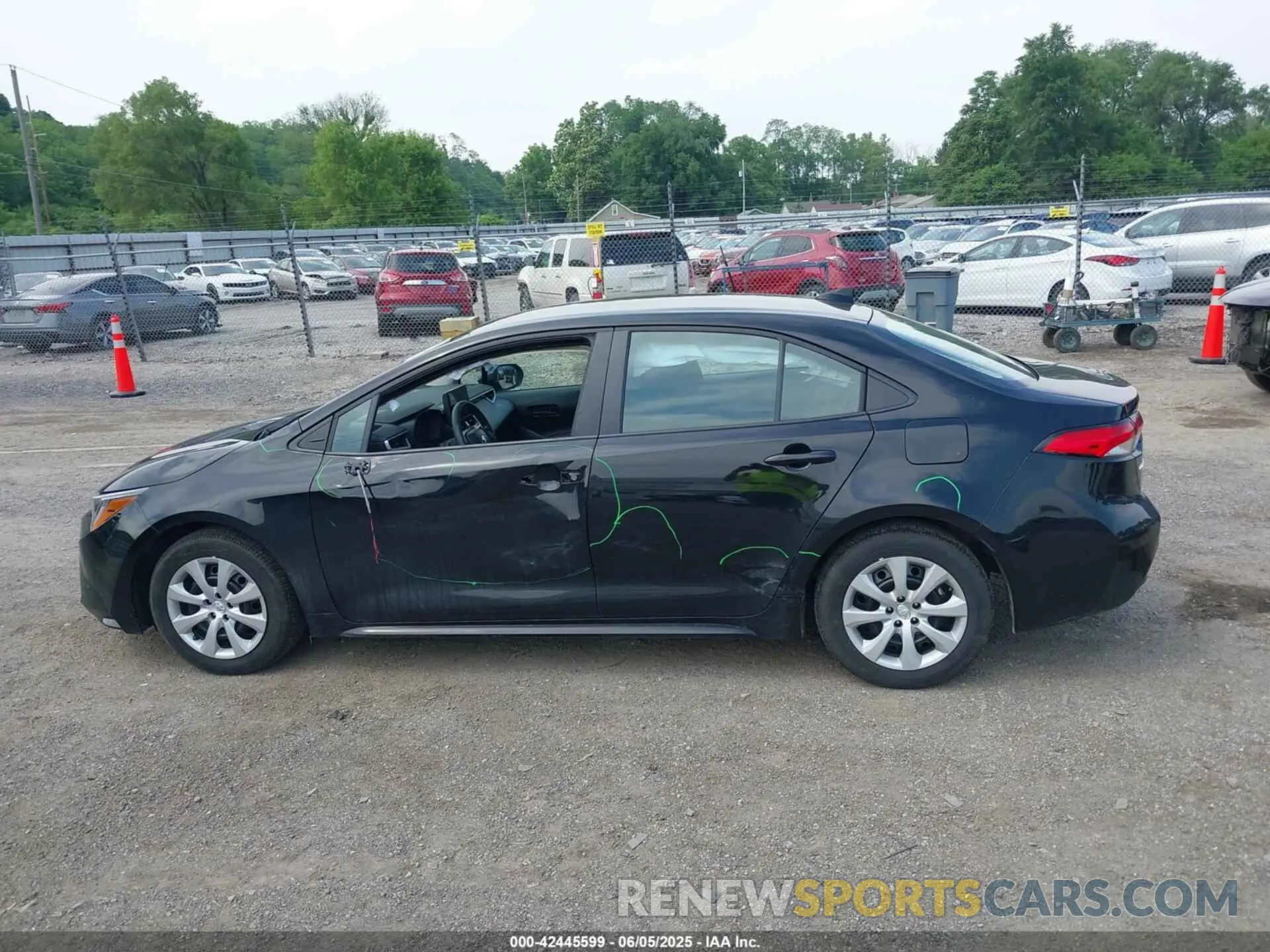 14 Photograph of a damaged car 5YFB4MDE2RP209933 TOYOTA COROLLA 2024
