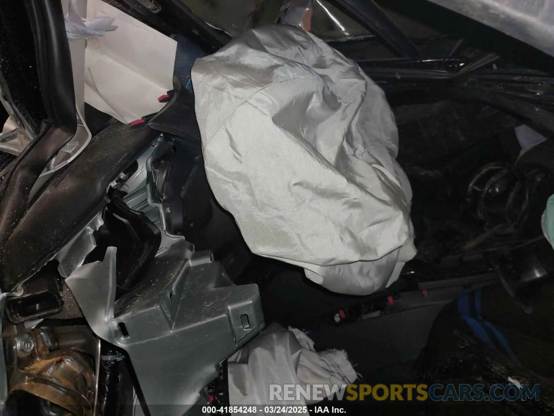 15 Photograph of a damaged car 5YFB4MDE2RP216140 TOYOTA COROLLA 2024