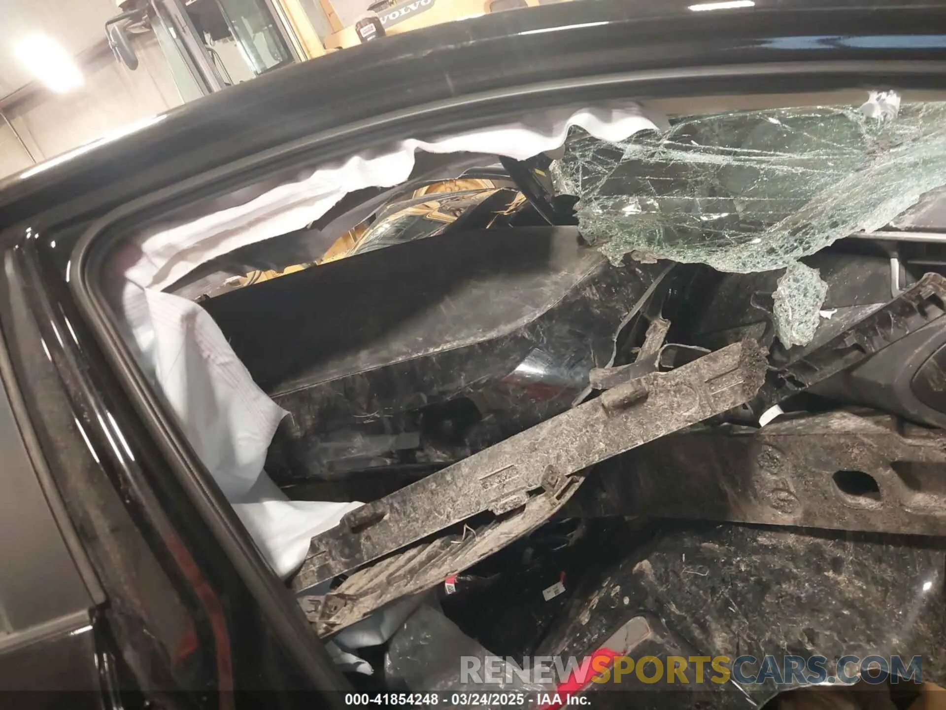 5 Photograph of a damaged car 5YFB4MDE2RP216140 TOYOTA COROLLA 2024