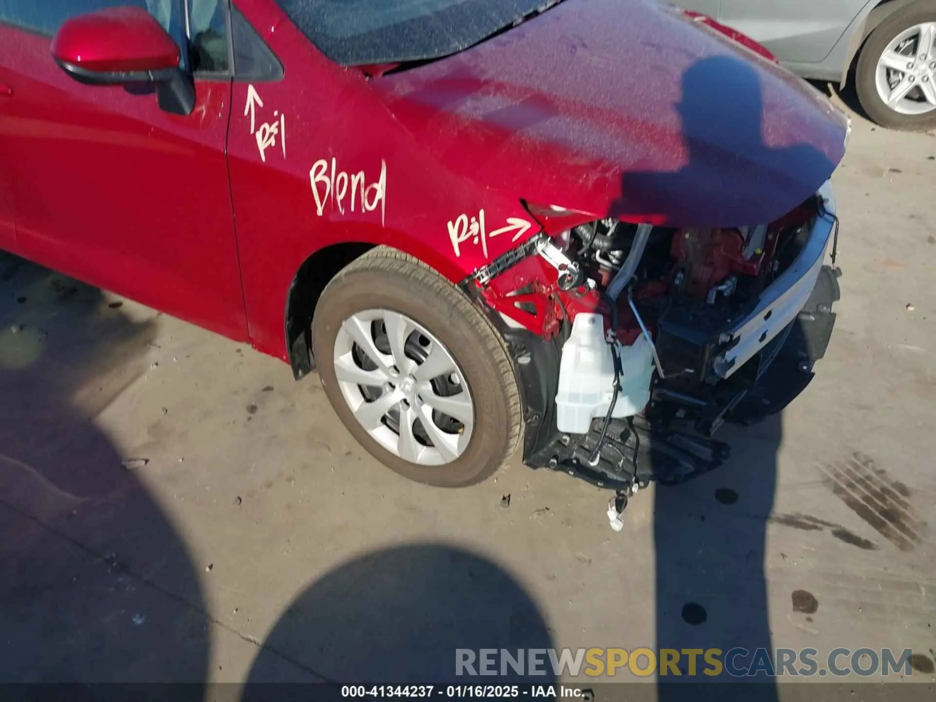 19 Photograph of a damaged car 5YFB4MDE2RP227428 TOYOTA COROLLA 2024
