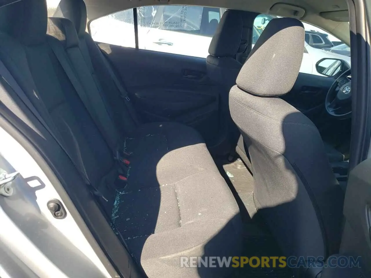 10 Photograph of a damaged car 5YFB4MDE3RP081332 TOYOTA COROLLA 2024