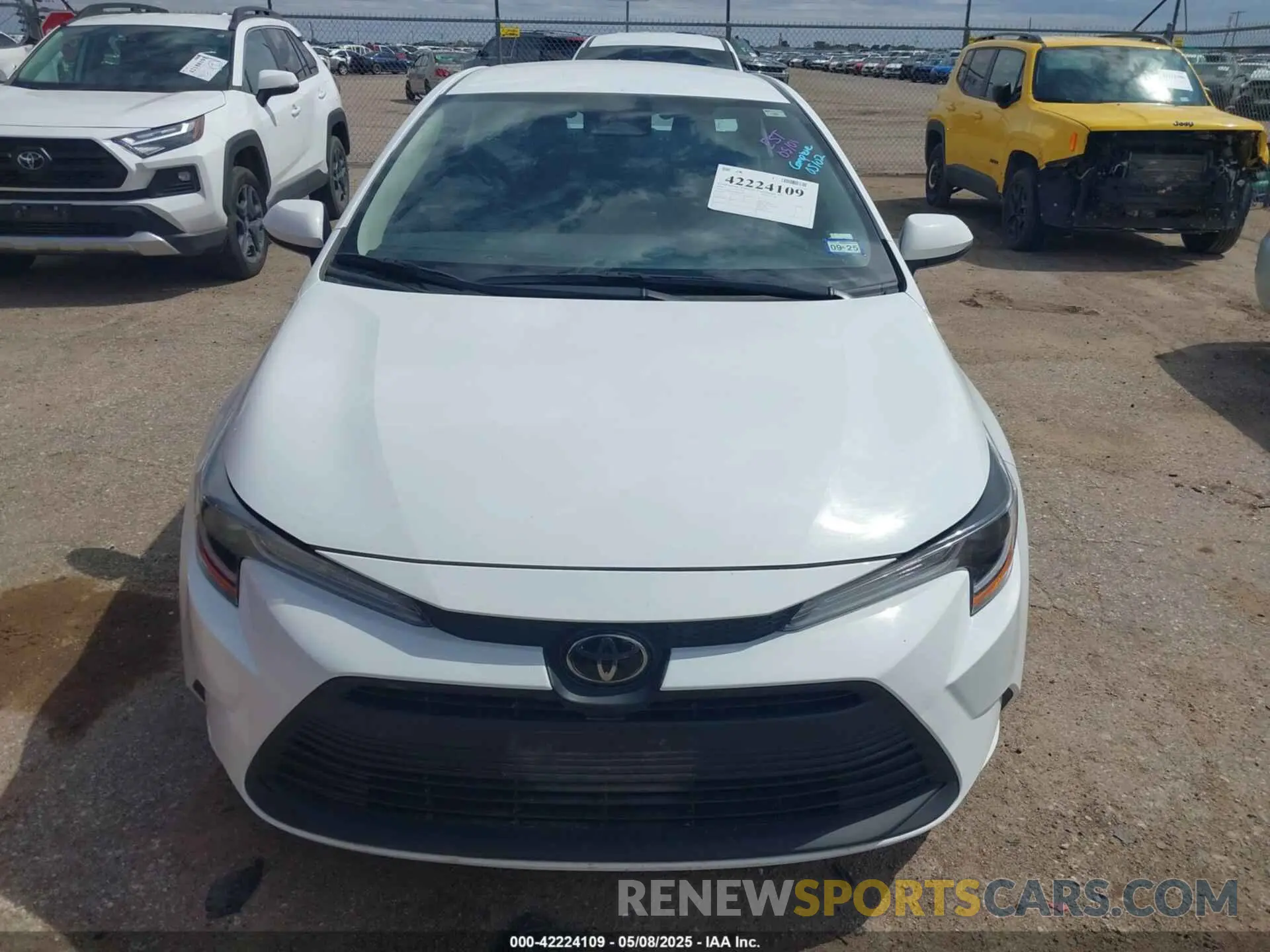 12 Photograph of a damaged car 5YFB4MDE3RP090192 TOYOTA COROLLA 2024