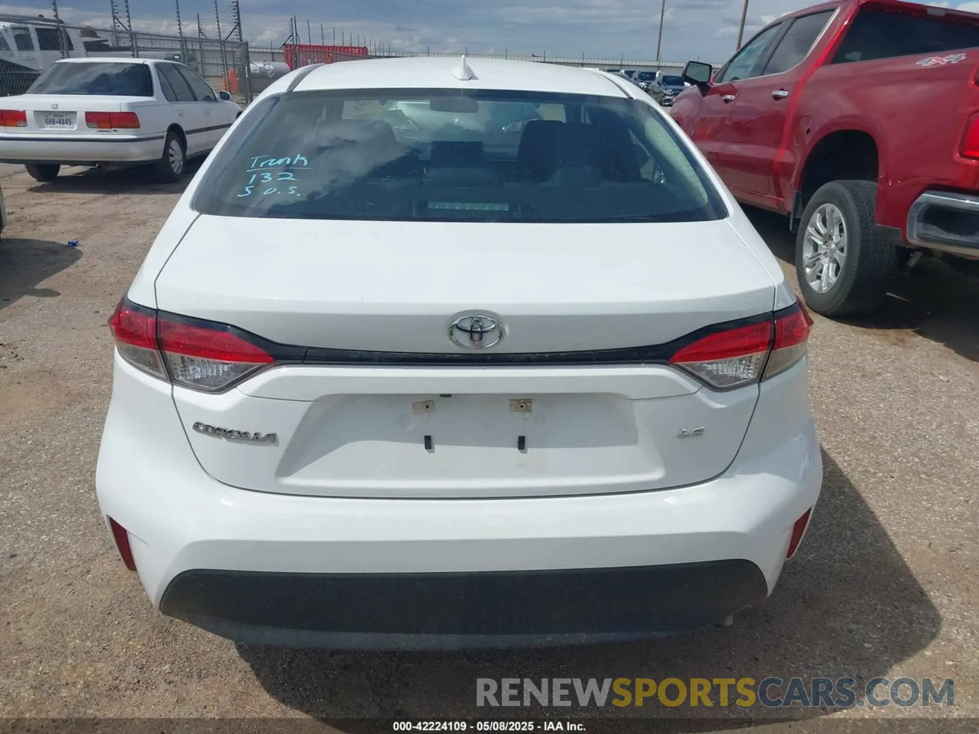 16 Photograph of a damaged car 5YFB4MDE3RP090192 TOYOTA COROLLA 2024