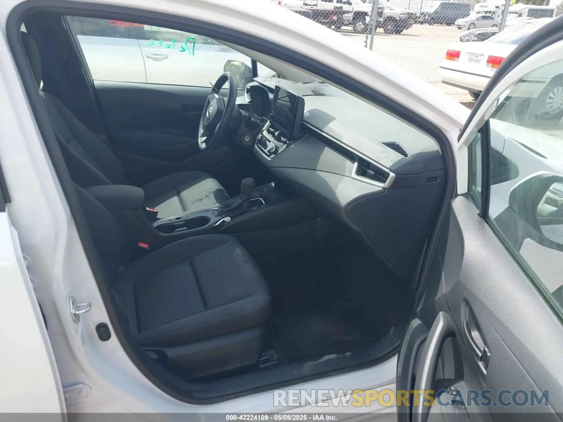 5 Photograph of a damaged car 5YFB4MDE3RP090192 TOYOTA COROLLA 2024