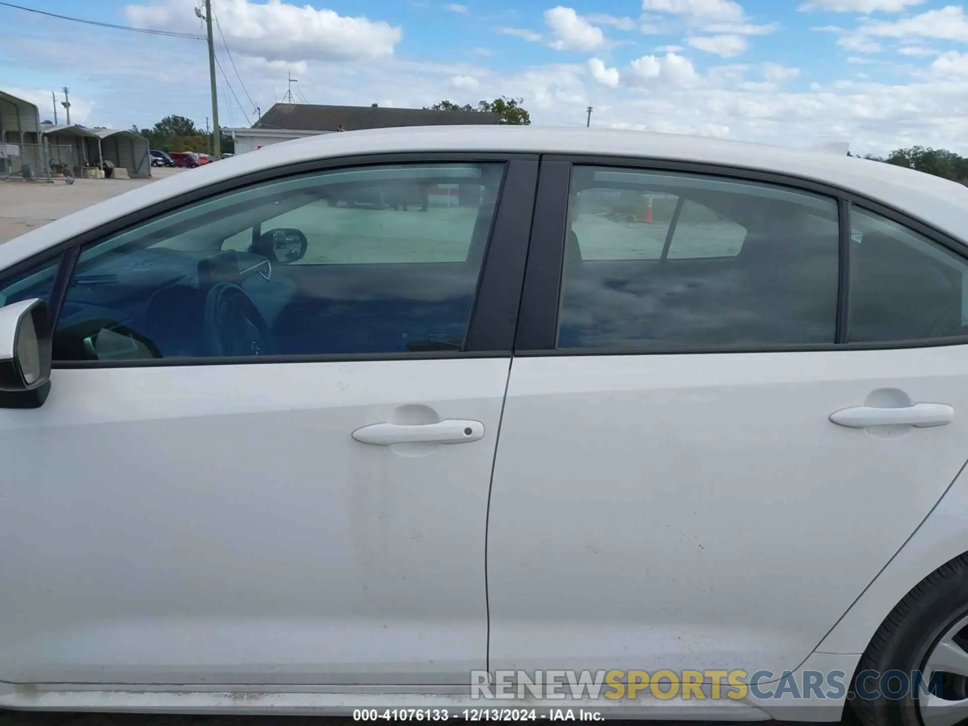 14 Photograph of a damaged car 5YFB4MDE3RP091861 TOYOTA COROLLA 2024